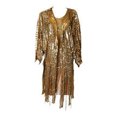 1920's French Metallic-Gold Perlen Pailletten Deko Seide-Chiffon Flapper Kleid & Mantel