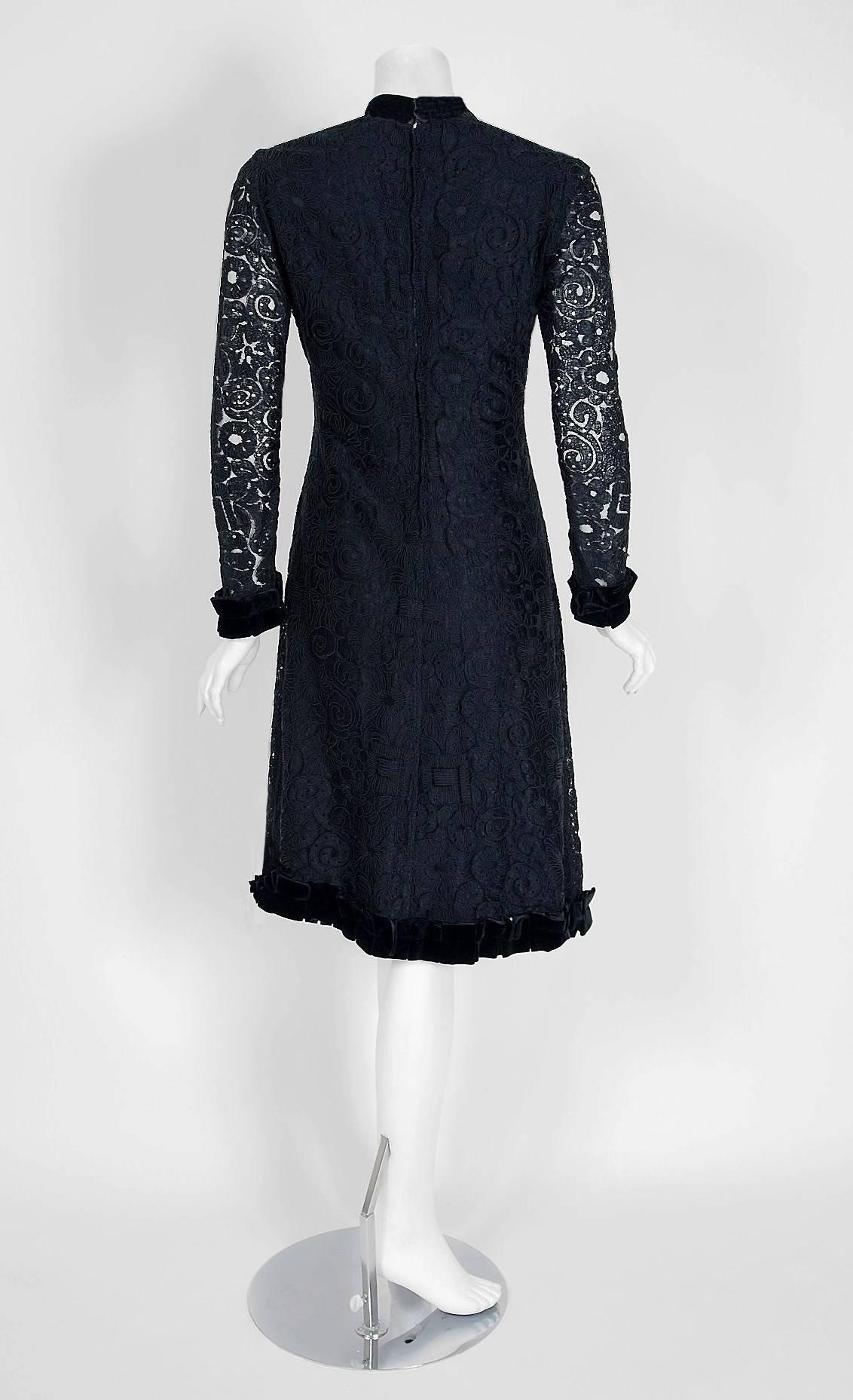 1965 Yves Saint Laurent Haute-Couture Black Lace & Velvet Tuxedo-Bow Dress   2