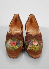 Vintage 1910's Laird Schober Couture Floral Embroidered Applique Rosettes Shoes