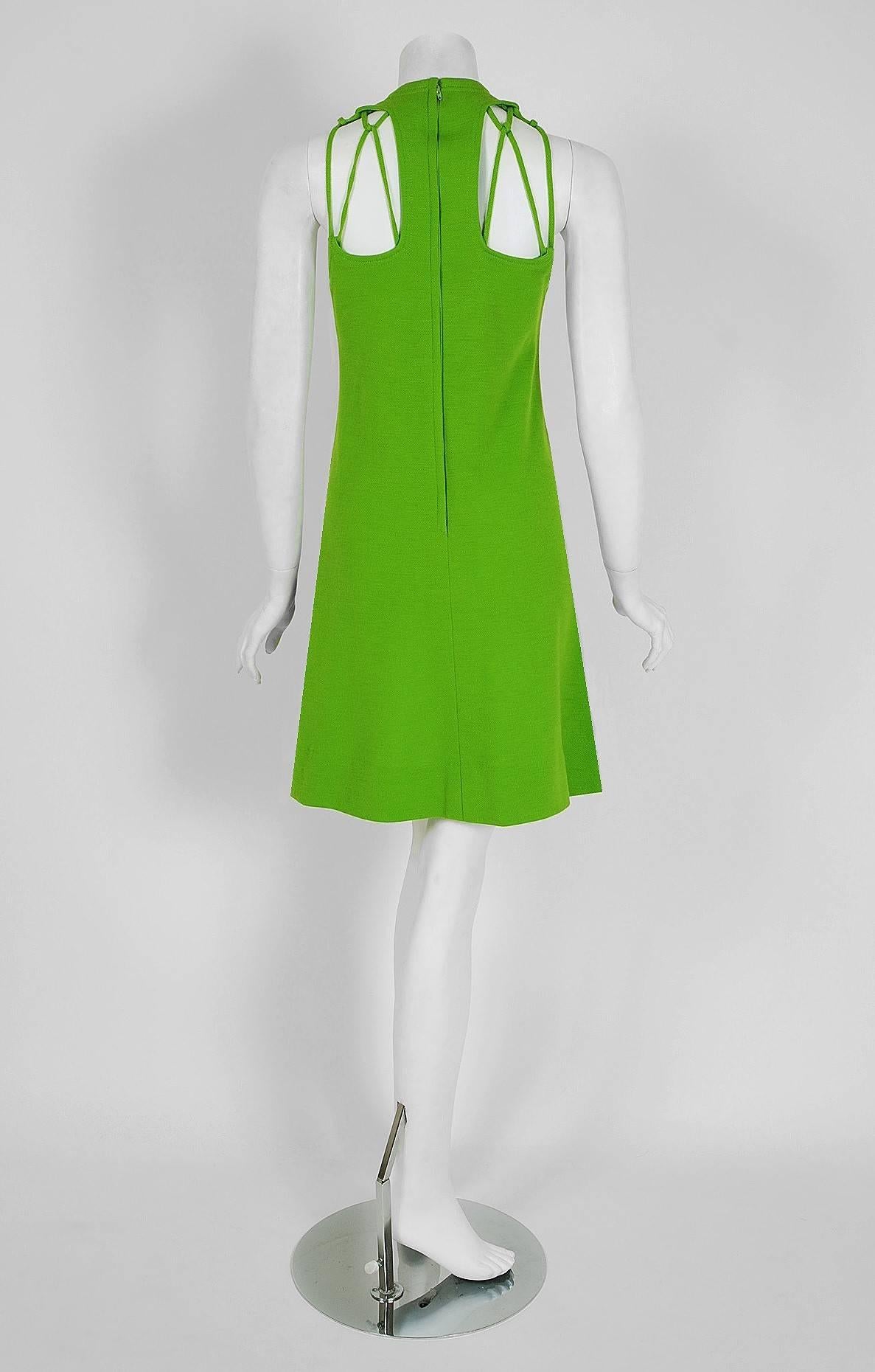 Women's 1968 Rudi Gernreich Green Wool Scalloped Cut-Out Cage Mod Space-Age Mini Dress