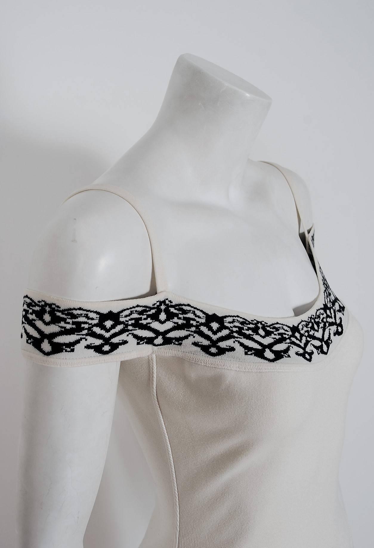 1992 Azzedine Alaia Documented Black & White Knit Off-Shoulder Bodycon Dress In Excellent Condition In Beverly Hills, CA