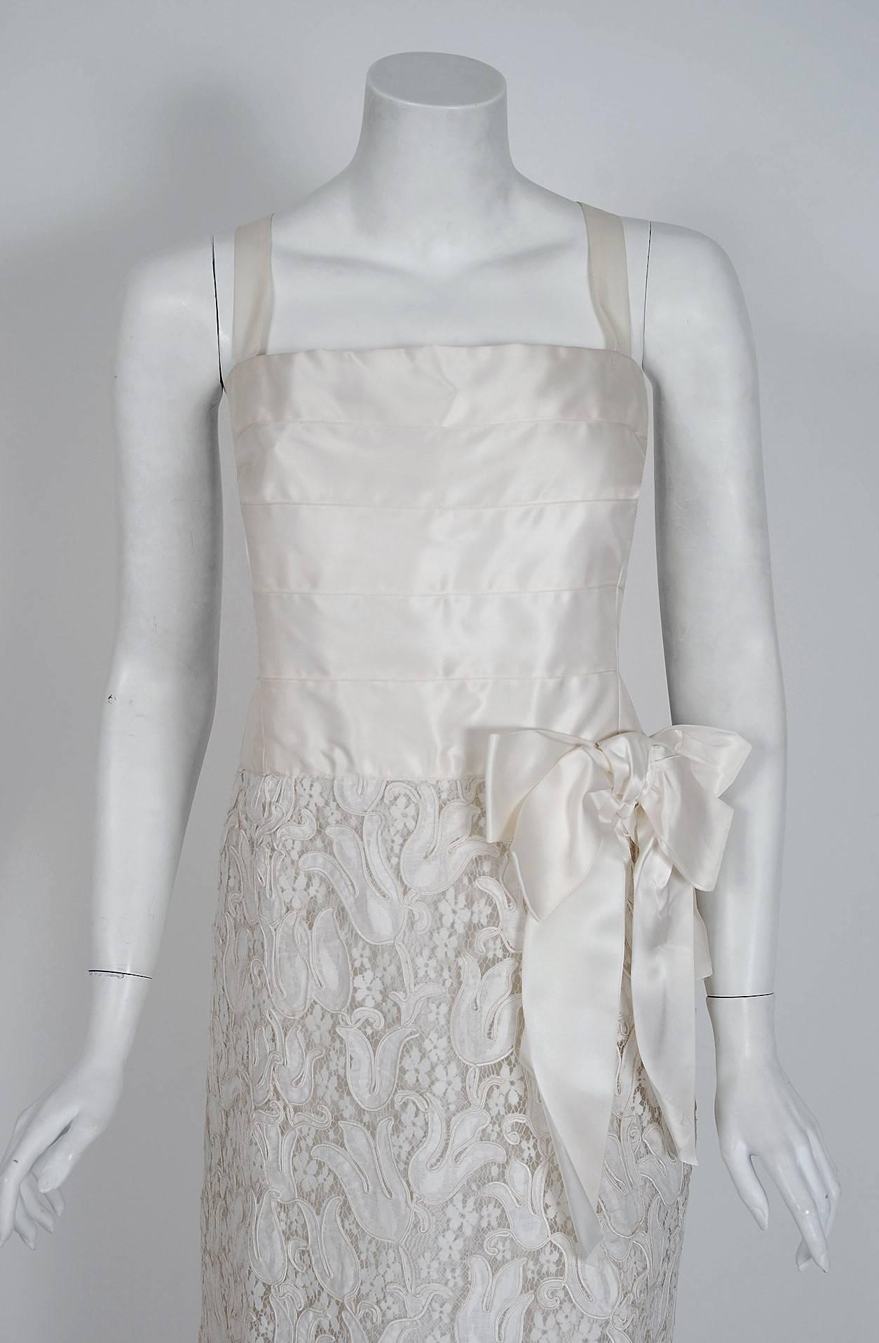 Gray Vintage 1971 Chanel Haute Couture Documented White Floral Lace Silk Dress Set