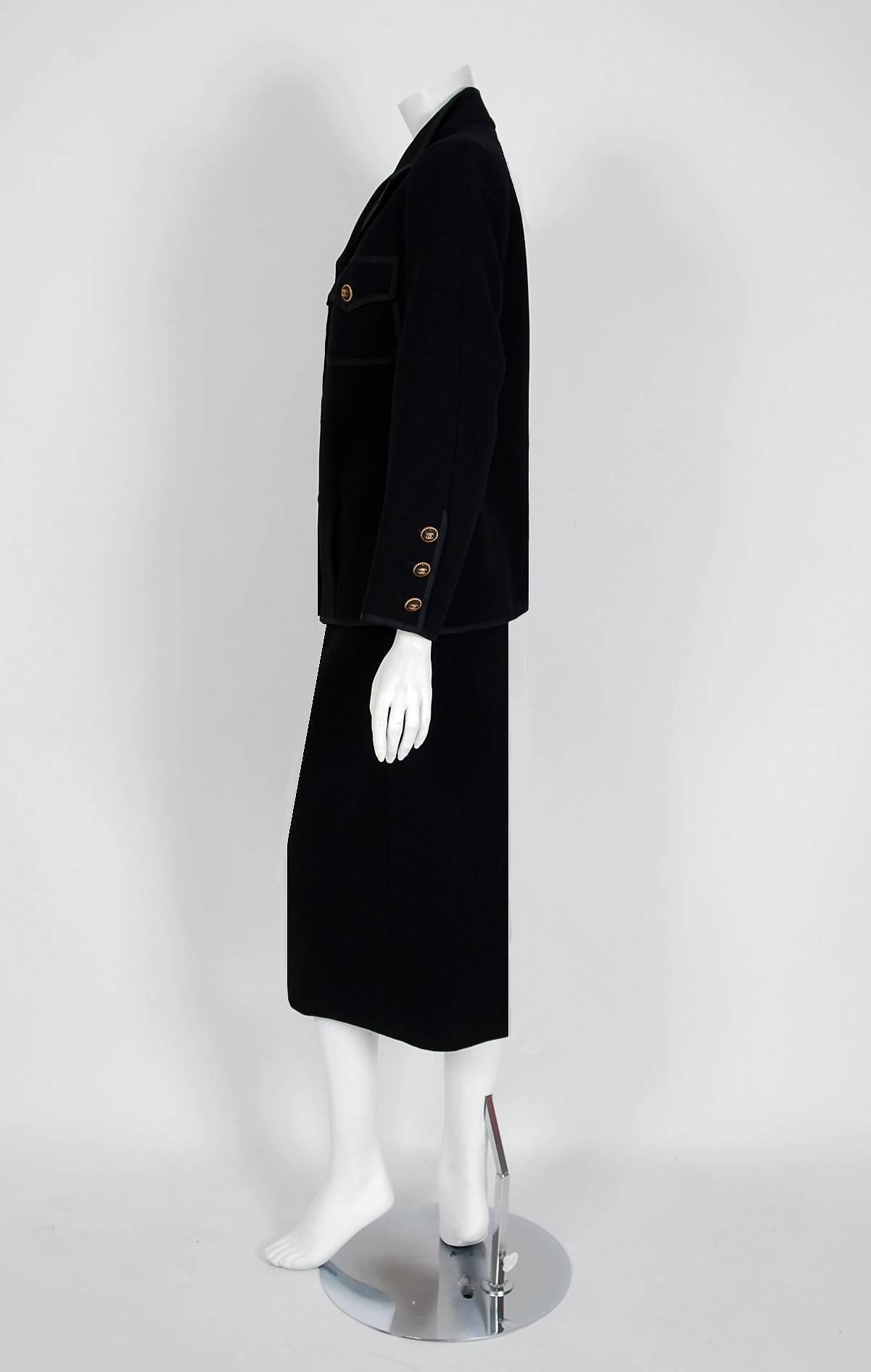 Women's 1968 Chanel Haute-Couture Black Silk-Faille Larger Size Skirt & Jacket Suit