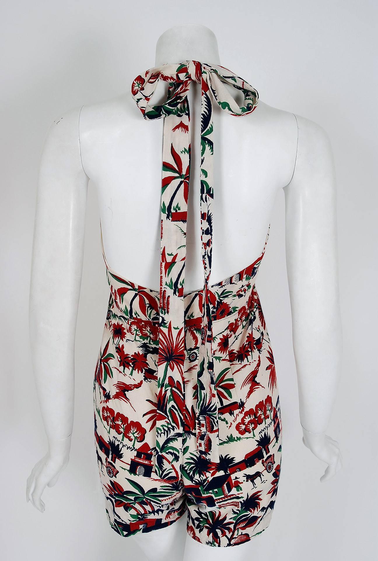 1940's Caribbean Novelty Print Linen Halter Playsuit Romper & Puff-Sleeve Jacket In Excellent Condition In Beverly Hills, CA