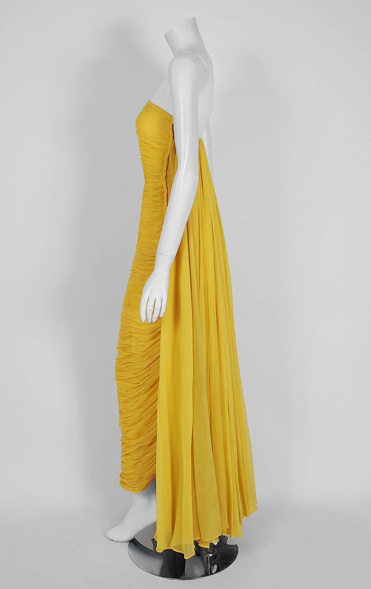 Women's 1950's Estevez Ruched Yellow Silk-Chiffon Strapless Trained Hourglass Gown 