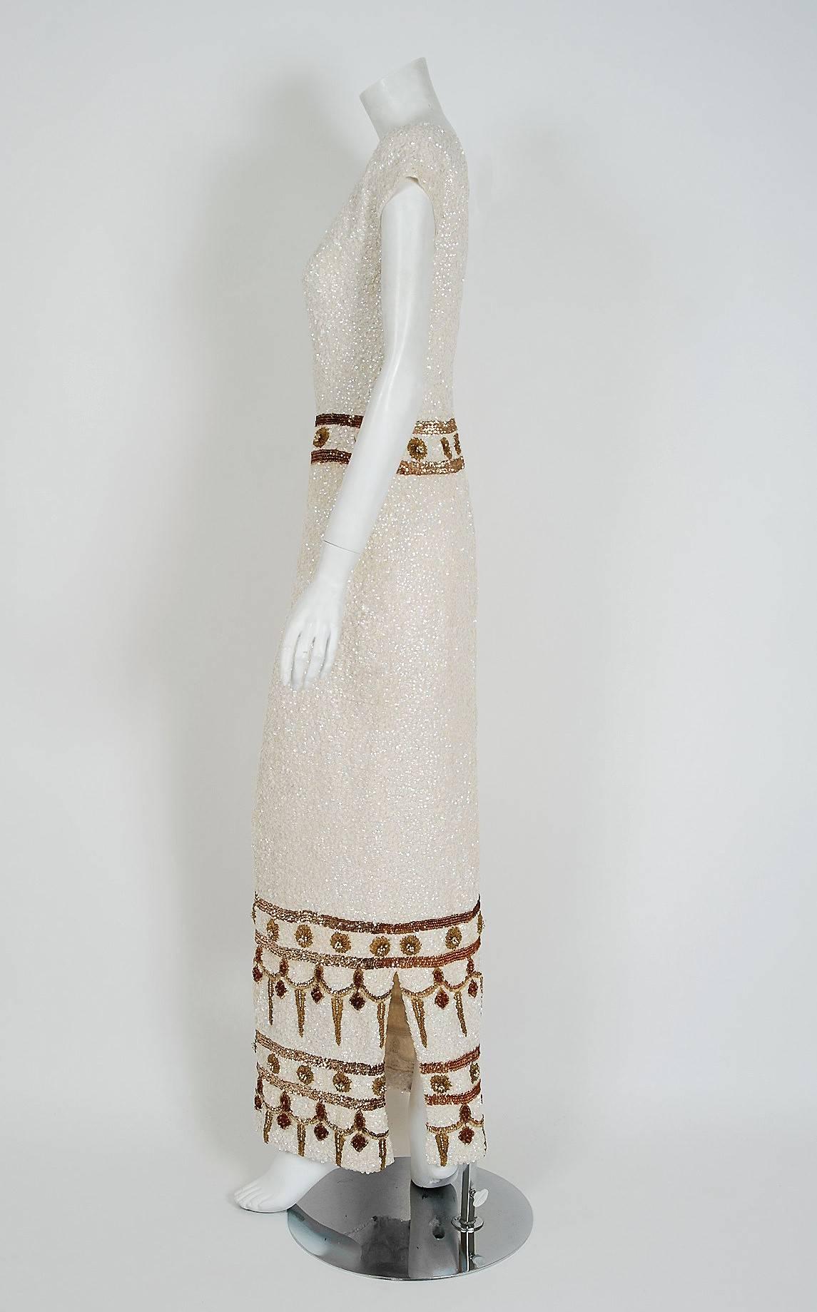 1950's Gene Shelly Ivory & Gold Beaded Sequin Wool-Knit Hourglass Evening Gown  In Excellent Condition In Beverly Hills, CA