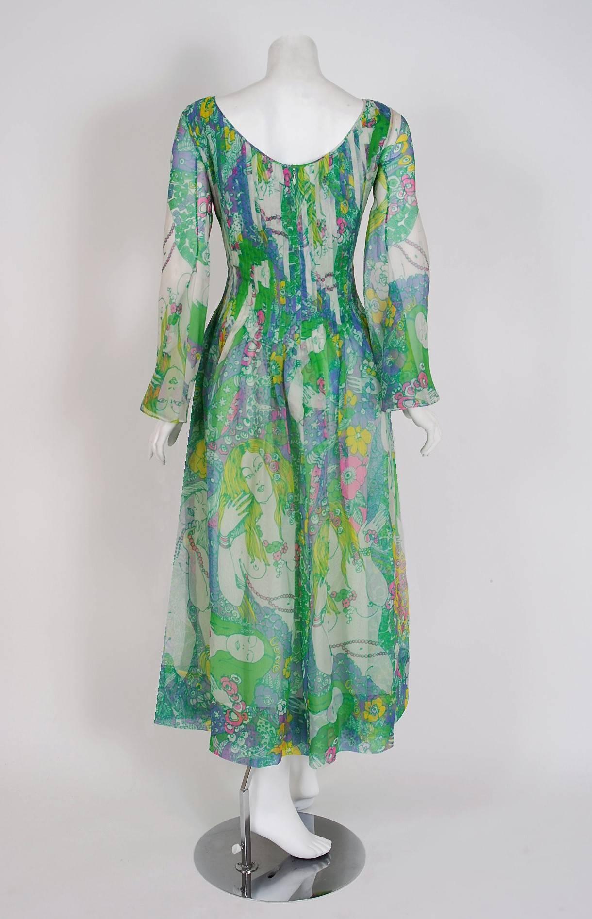 1969 Pierre Cardin Novelty Naked Ladies Print Pleated Silk Bell-Sleeve Dress  In Excellent Condition In Beverly Hills, CA