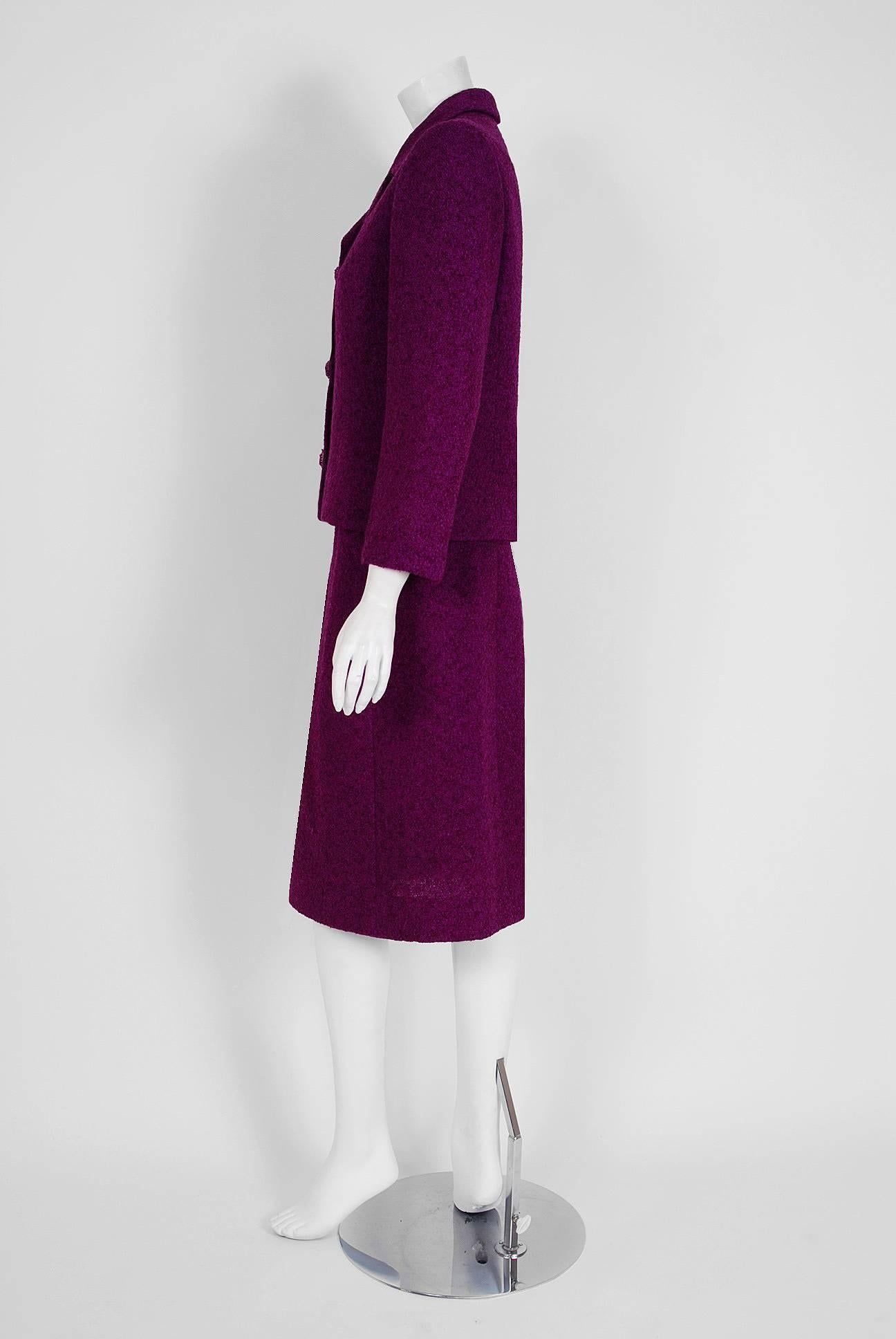 1967 Balenciaga Haute-Couture Royal Purple Wool Double-Breasted Mod Skirt Suit  In Excellent Condition In Beverly Hills, CA