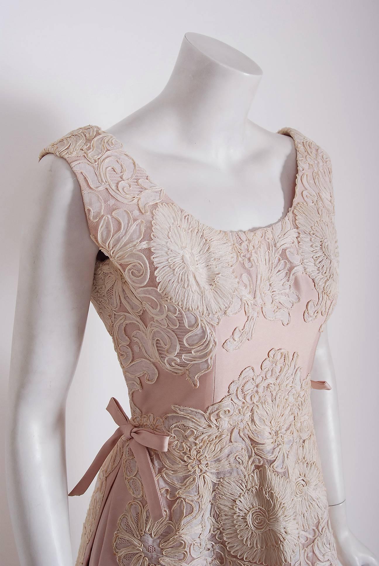 Breathtaking Pierre Balmain gown dating back to his 1966 Spring/Summer collection. Pierre Balmain worked under Robert Pigiuet, Molyneux, and Lucian Lelong, where he worked closely with Christian Dior. In 1945 is finally opened his own couture house.