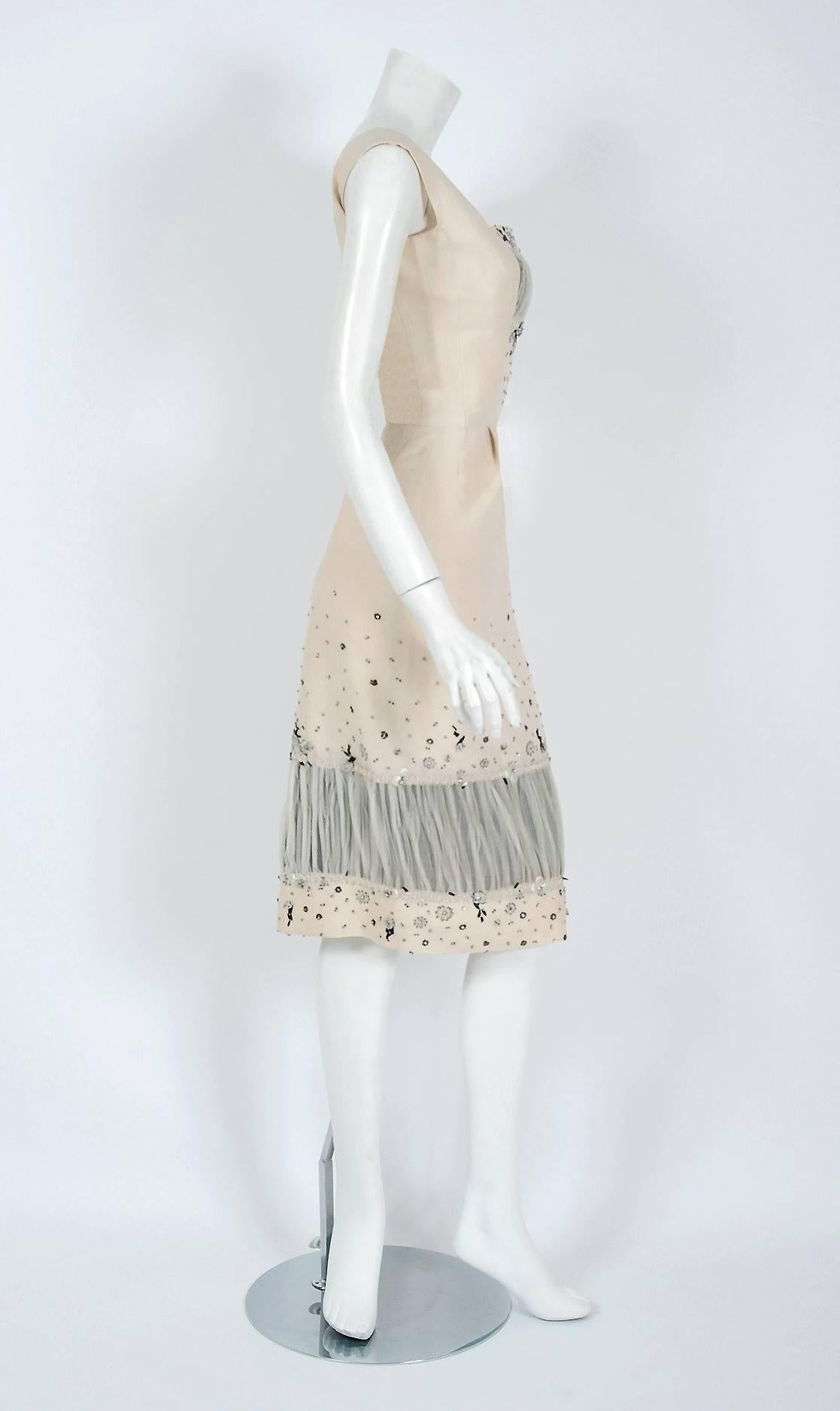 Vintage 1950's Sorelle Fontana Couture Perlen Elfenbein Seide Tüll Brautkleid  im Angebot 1