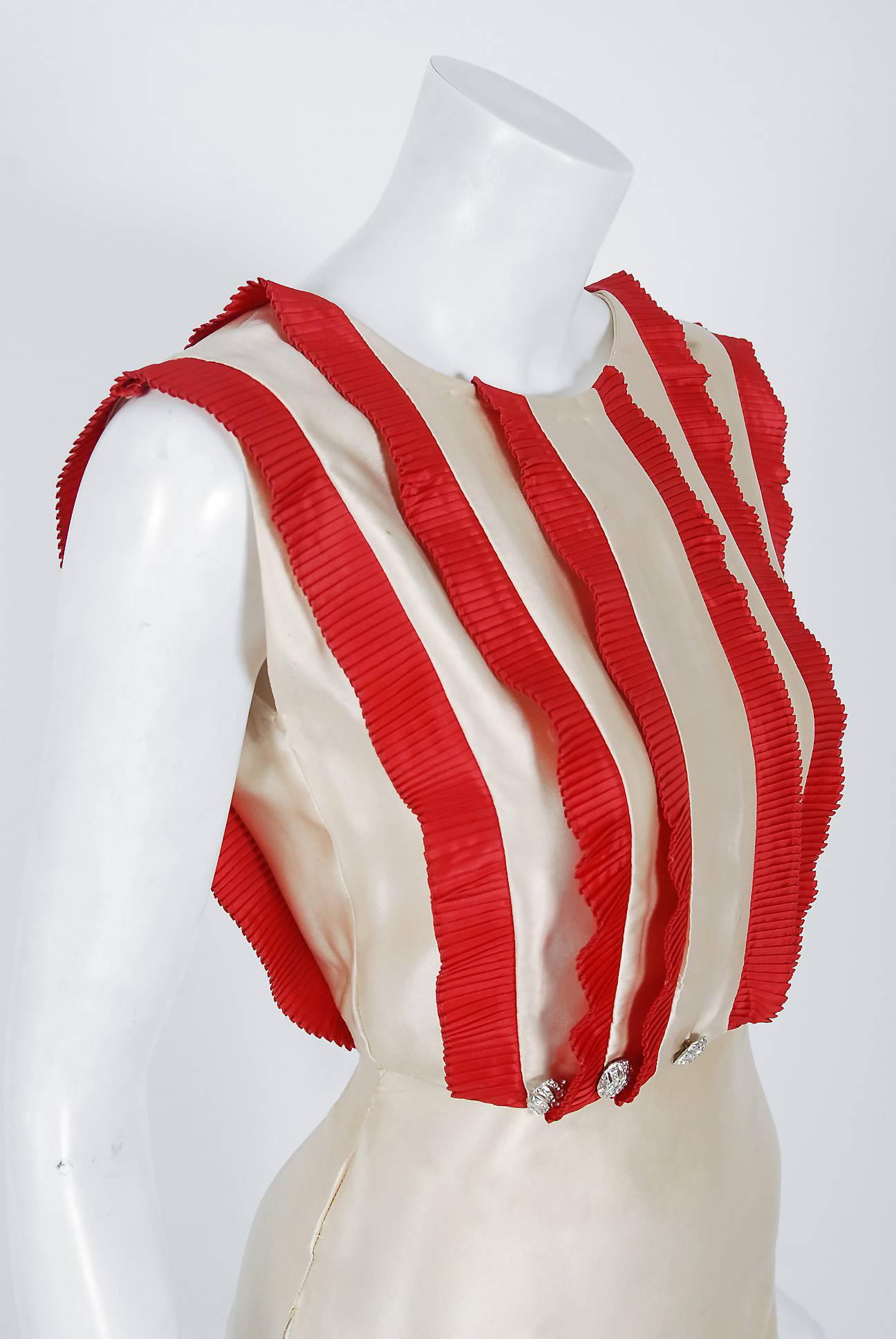 White 1930's Elegant Ivory & Red Silk-Satin Backless Deco Ruffle-Bib Fishtail Gown