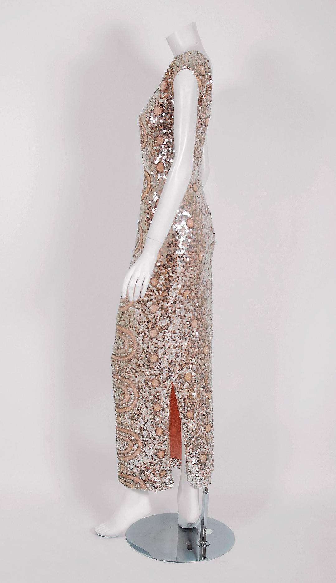 1950's Gene Shelly Pale-Pink Silver Beaded Sequin Atomic Wool-Knit Evening Gown In Excellent Condition In Beverly Hills, CA