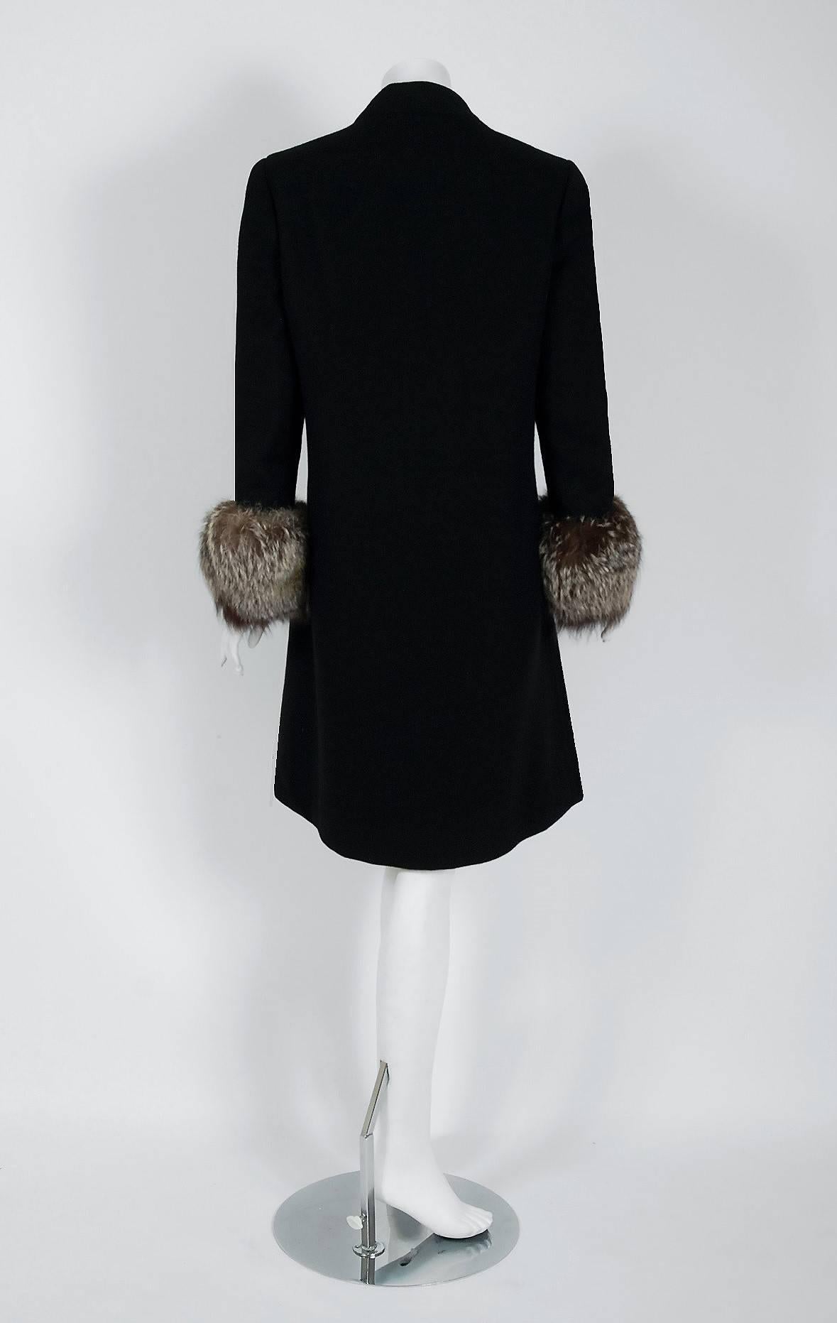 1965 Pierre Cardin Black Wool & Silver-Fox Fur Bow-Collar Tailored Jacket Coat 2