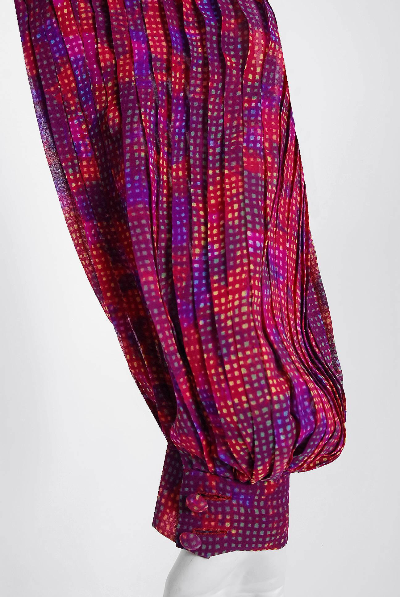 Brown 1975 Chanel Haute-Couture Graphic Fuchsia Print Pleated Silk Dress Ensemble 
