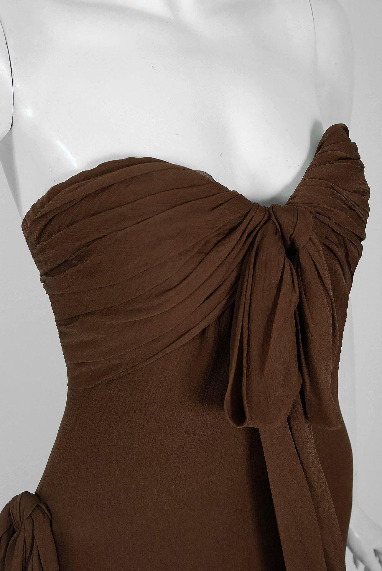 1987 Yves Saint Laurent Haute-Couture Mocha Brown Silk Strapless Sculpted Gown In Excellent Condition In Beverly Hills, CA