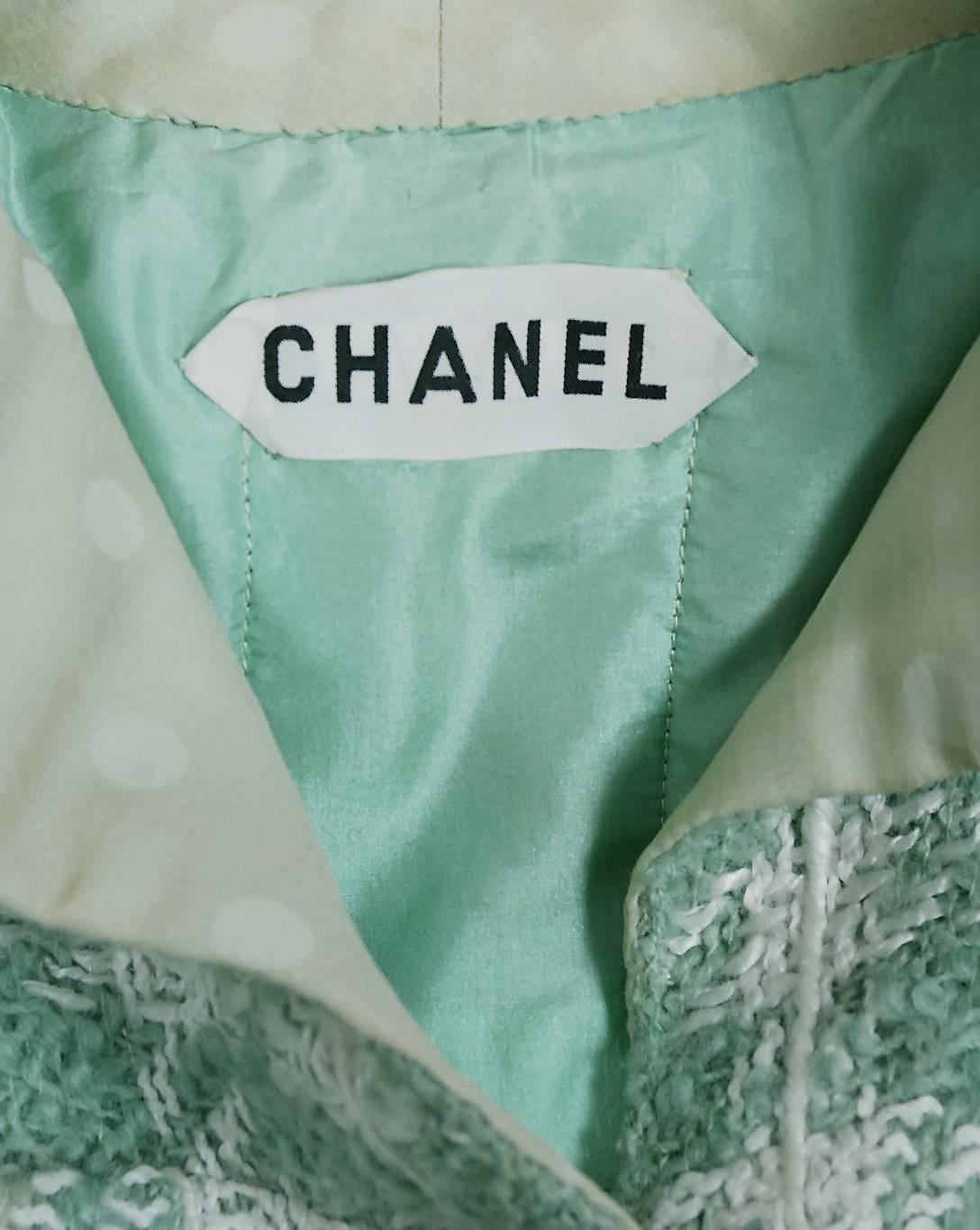 Women's 1970 Chanel Haute-Couture Seafoam Green Boucle Plaid Wool Mod Military Coat 