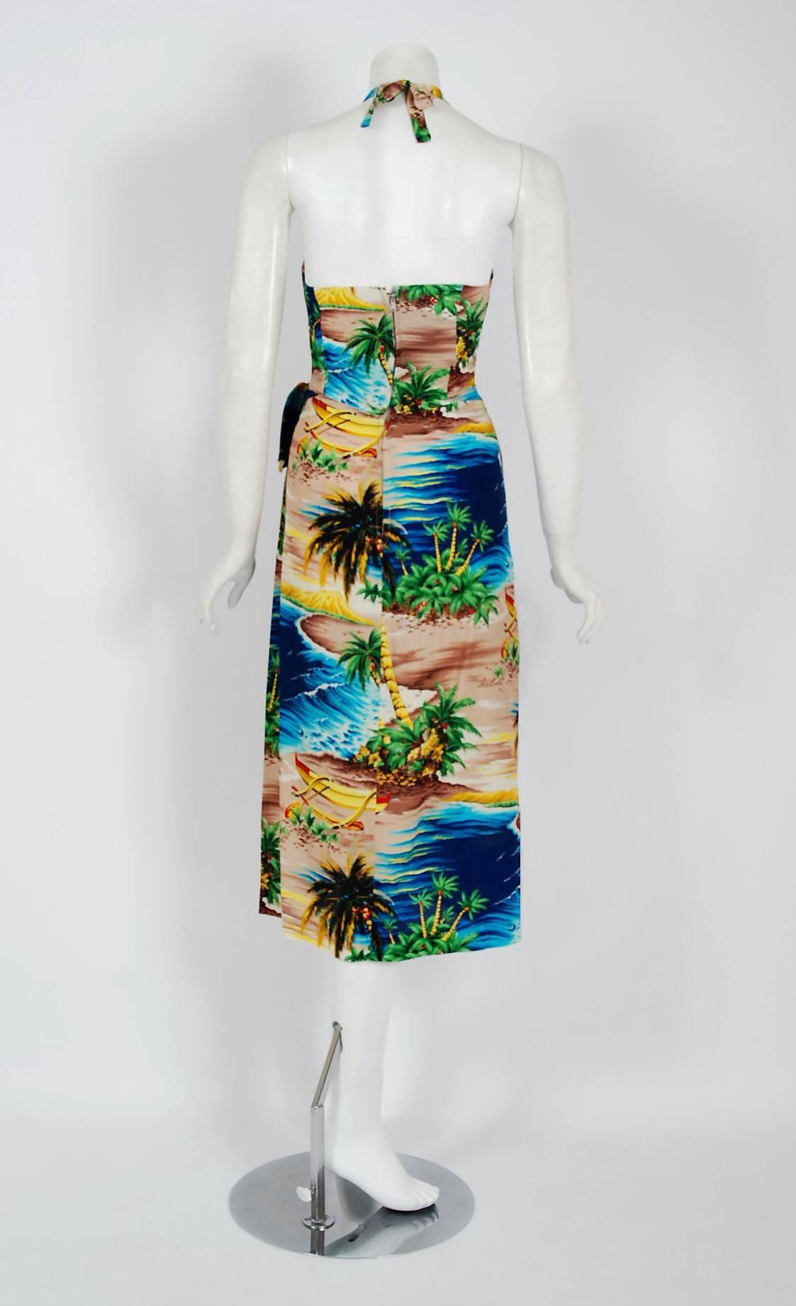 1940's Tropical Hawaiian Novelty Print Silk-Rayon Halter Sarong Dress & Bolero In Excellent Condition In Beverly Hills, CA