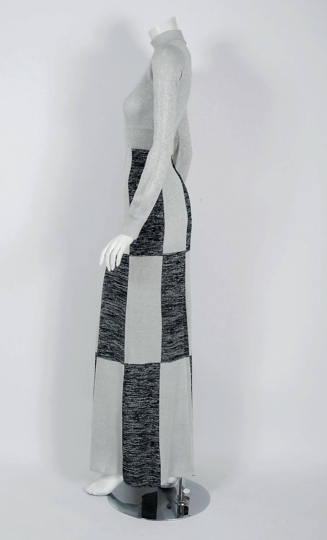 1972 Missoni Metallic Silver & Black Graphic Silk Knit Billow-Sleeve Maxi Dress In Excellent Condition In Beverly Hills, CA