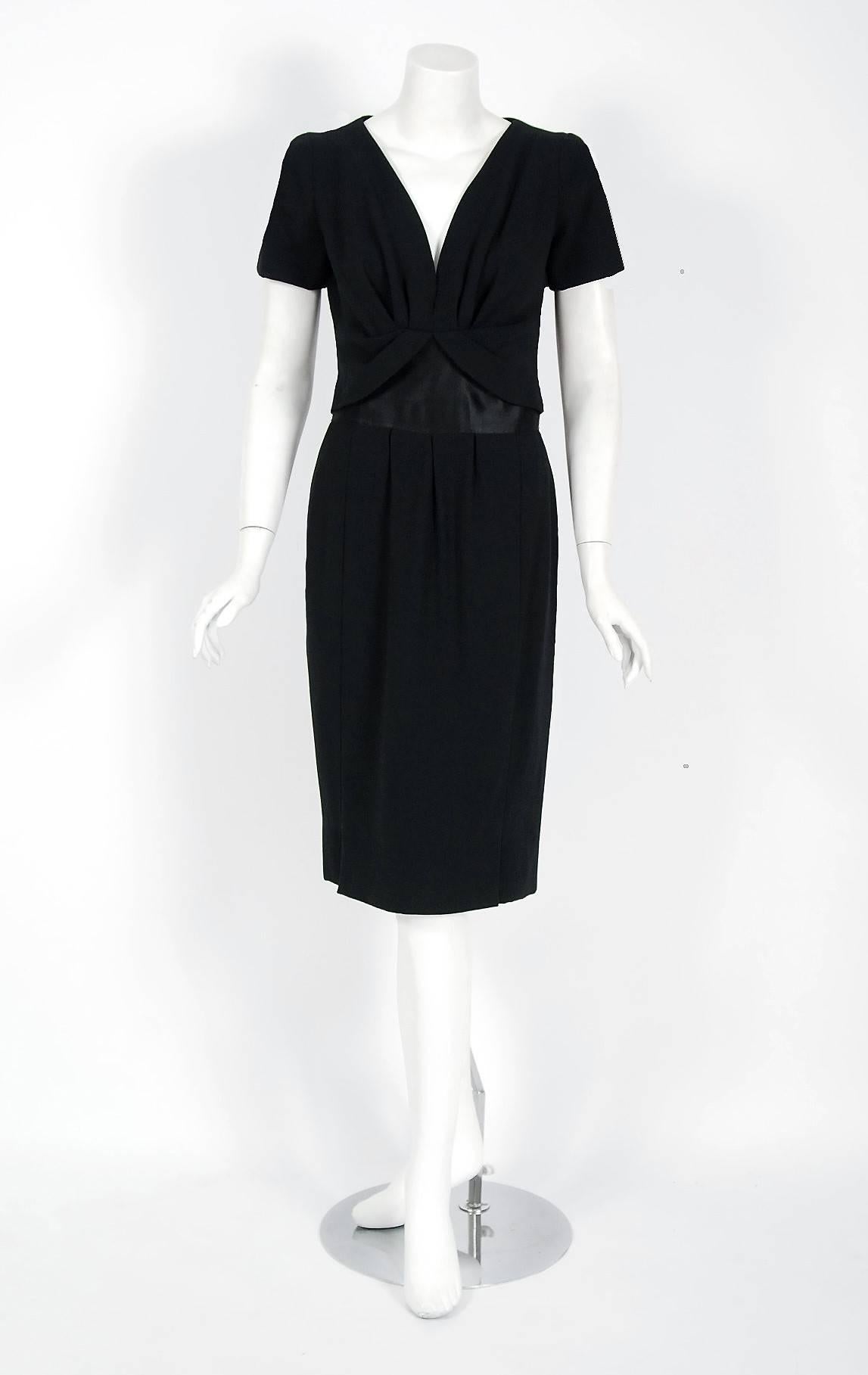 1955 Jean Patou Haute-Couture Black Wool & Satin Cocktail Wiggle Dress Ensemble In Excellent Condition In Beverly Hills, CA