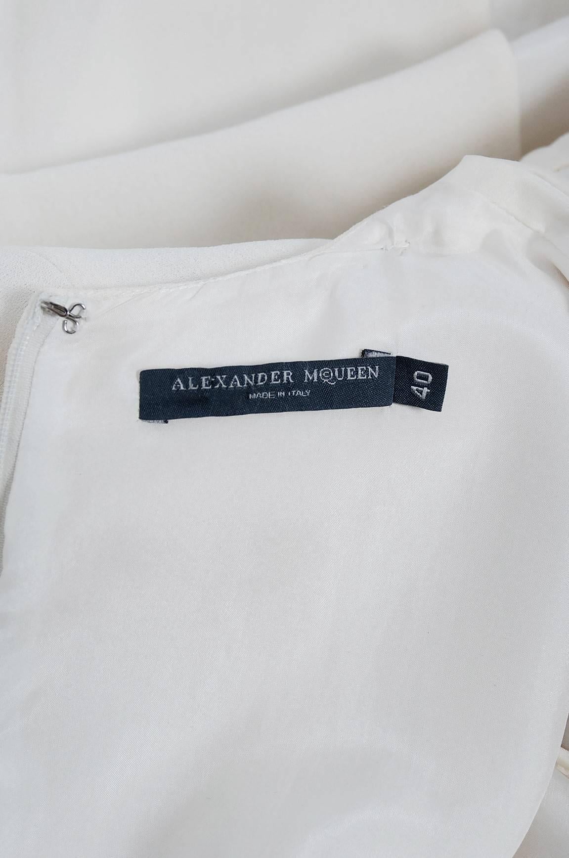 Vintage 2006 Alexander McQueen Documented White Silk Chain Plunge High-Slit Gown For Sale 1