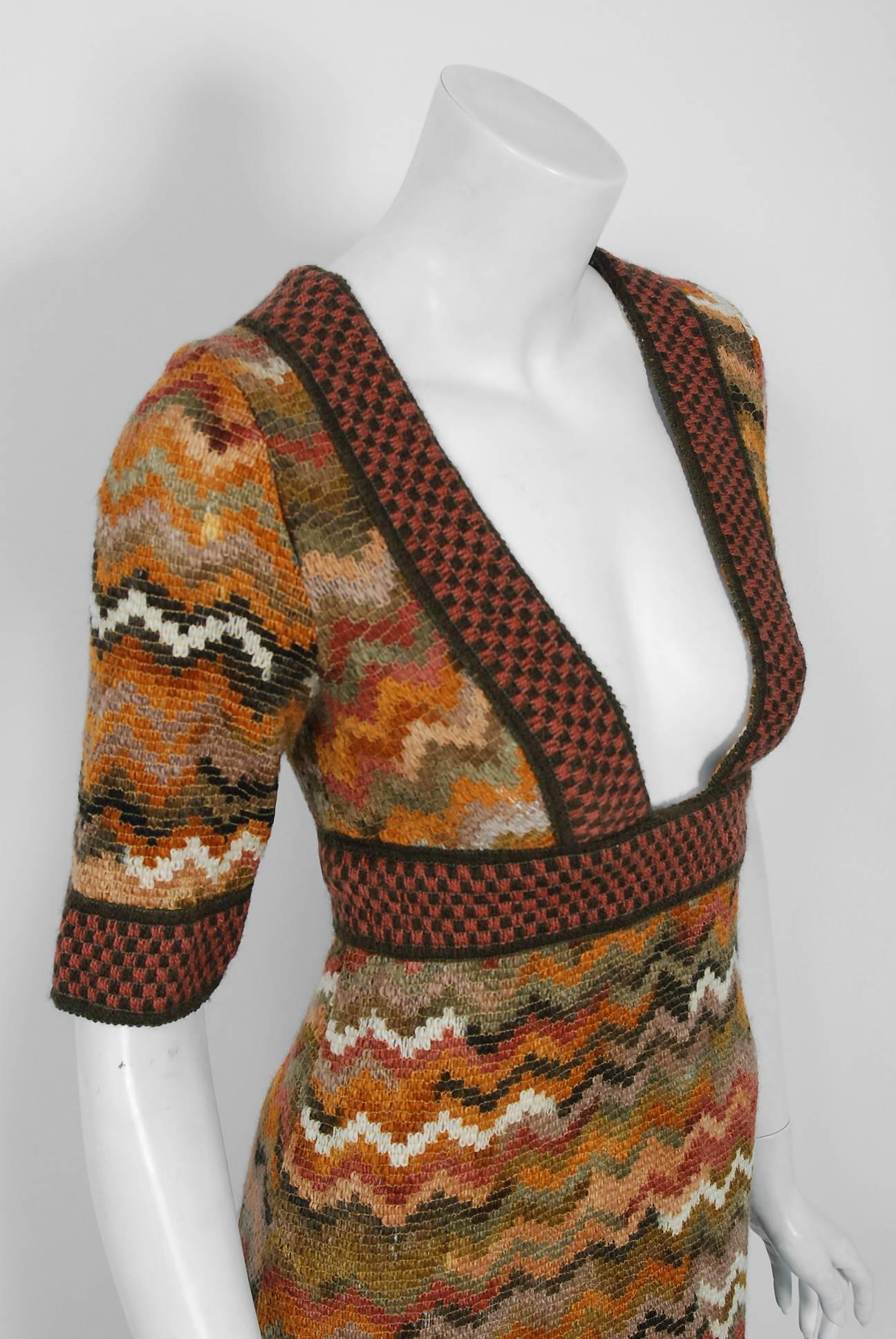 Seductive 1970's colorful ombre wool knit dress by the famous Jean Varon label. John Bates started the Jean Varon label in 1960 and is possibly one of the greatest forgotten talents of this era. With no formal training, he took an apprenticeship at