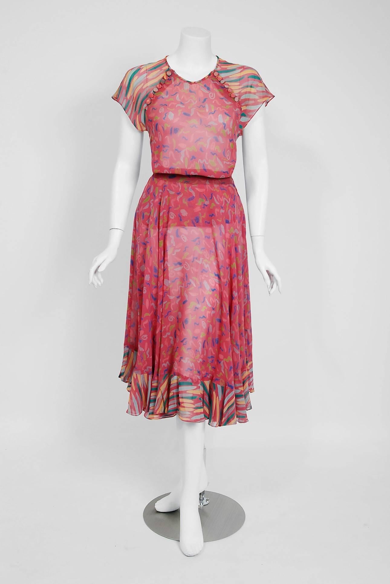 Ossie Clark für Radley Rosa Celia Birtwell Set aus Kreppkleid und Kleid, 1970er Jahre (Pink) im Angebot