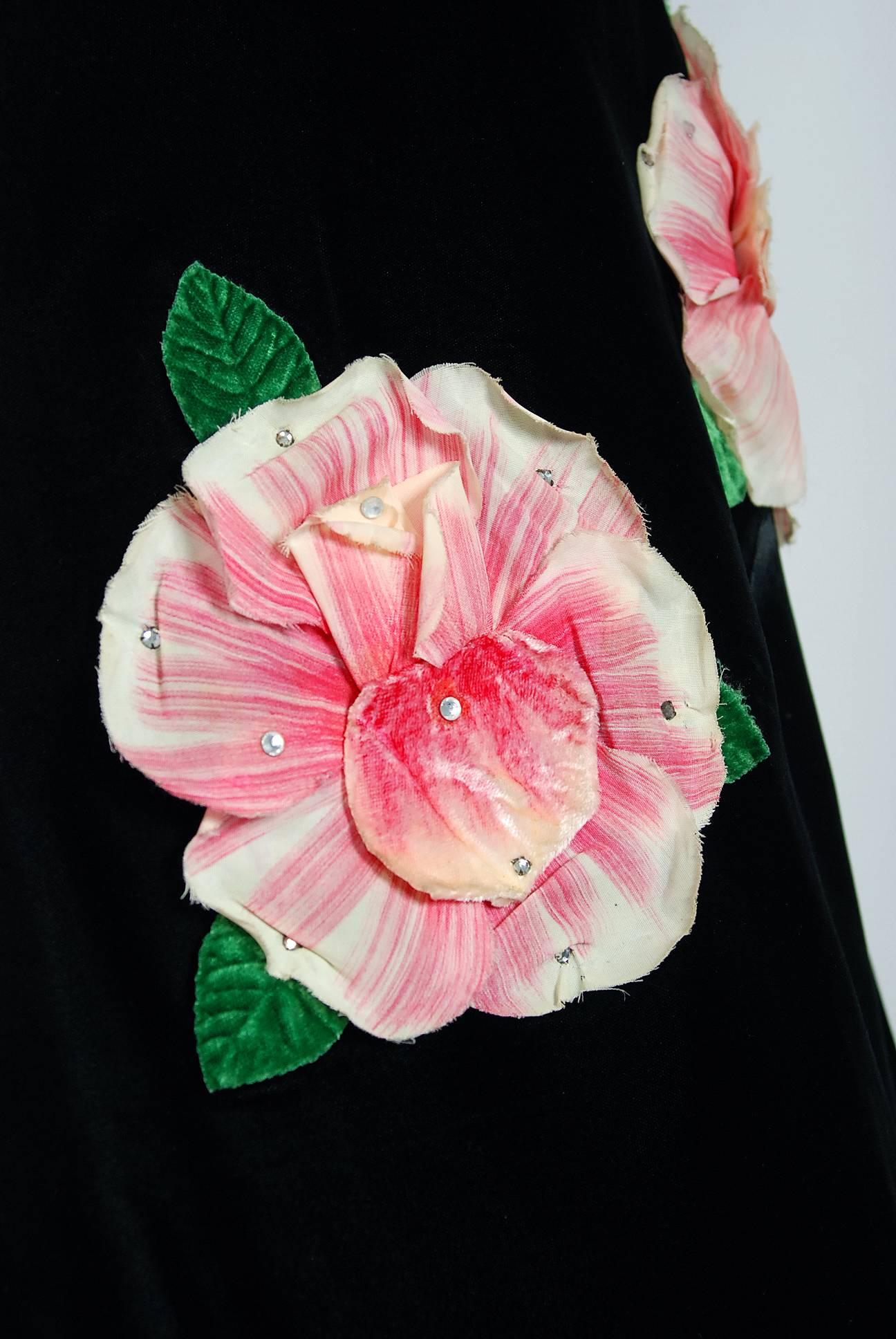 1950's Pink-Roses Floral Applique Black Velvet One Shoulder Belted Party Dress In Excellent Condition In Beverly Hills, CA