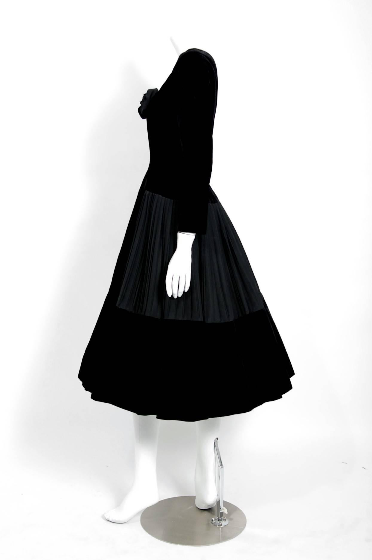 Women's 1955 Christian Dior Haute-Couture Black Velvet & Pleated Silk Cocktail Dress