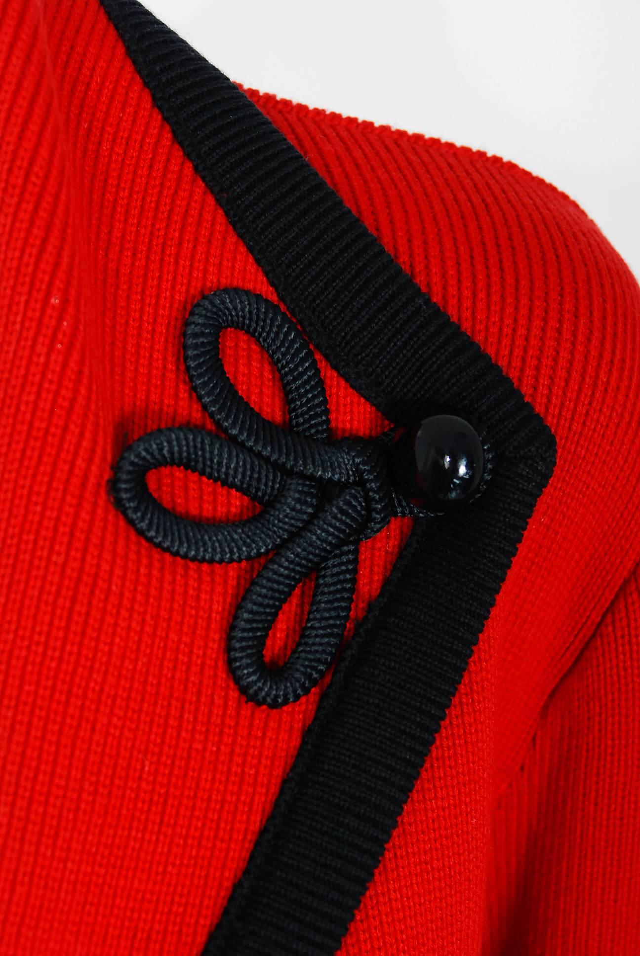 Vintage 1993 Givenchy Couture Runway Red & Black Wool Knit Shawl Collar Cardigan In Good Condition In Beverly Hills, CA