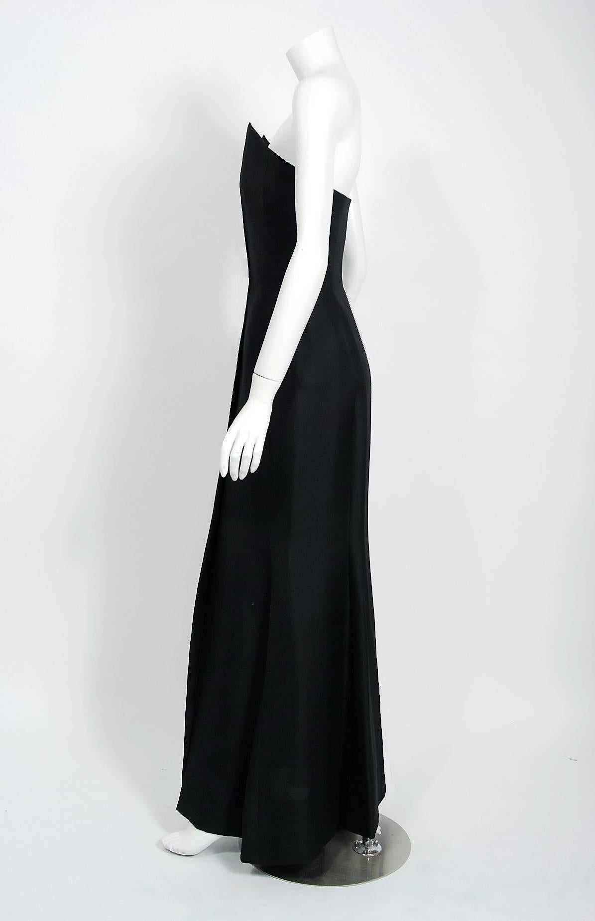 1979 Givenchy Haute-Couture Black Silk Linen Strapless Hourglass Mermaid Gown 1