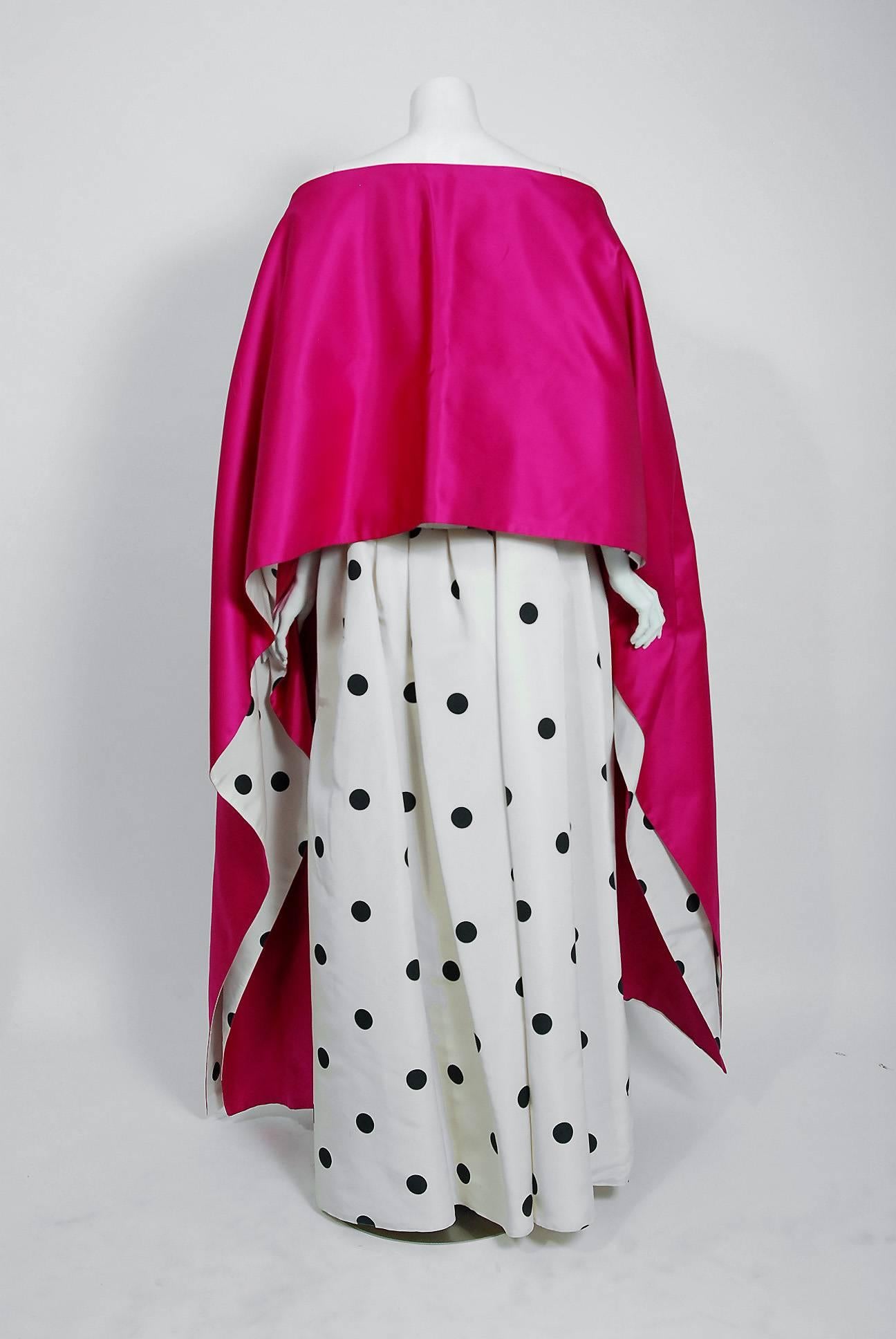 2000 Oscar de la Renta White Black Polka-Dot Print Silk Strapless Gown & Shawl 2