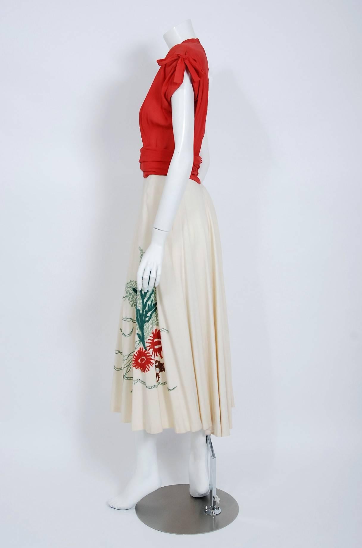 Beige 1940's Marion McCoy Under-The Sea Novelty Embroidered Linen Full Skirt Dress 