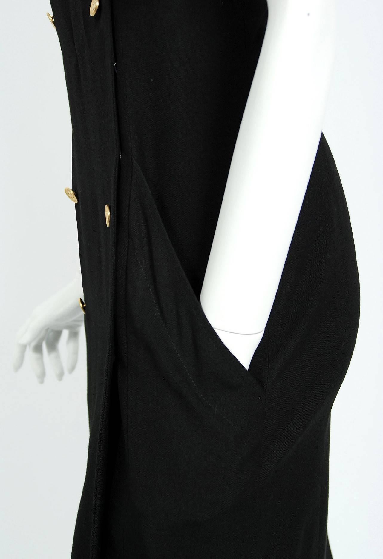 Vintage 1995 Chanel Black Linen One Shoulder Asymmetric Double-Breasted Dress In Good Condition In Beverly Hills, CA