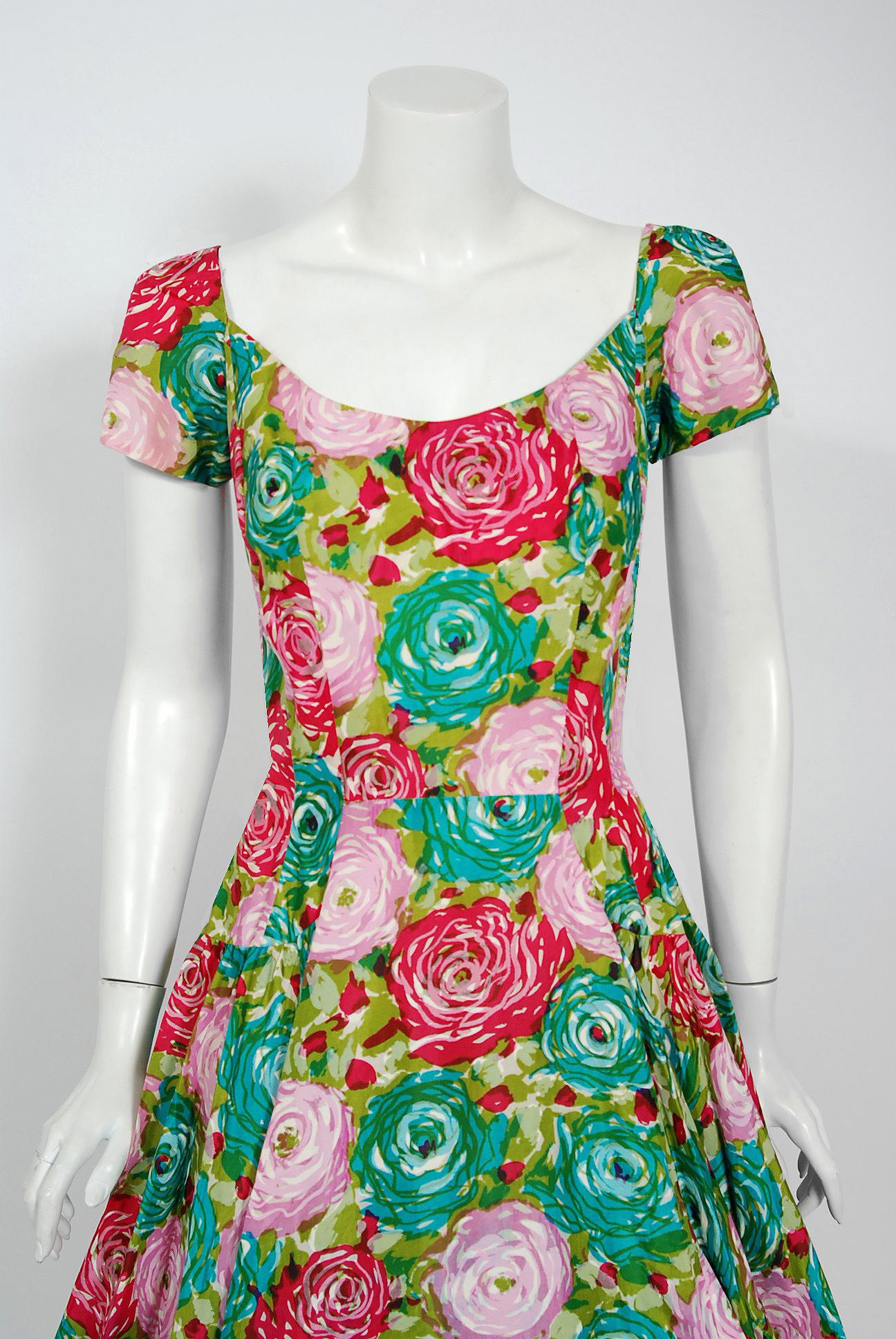 This Perullo for David Hart designer show-stopper is one of the most alluring and flattering 1950's garden party dresses I have ever seen. Fashioned from a 