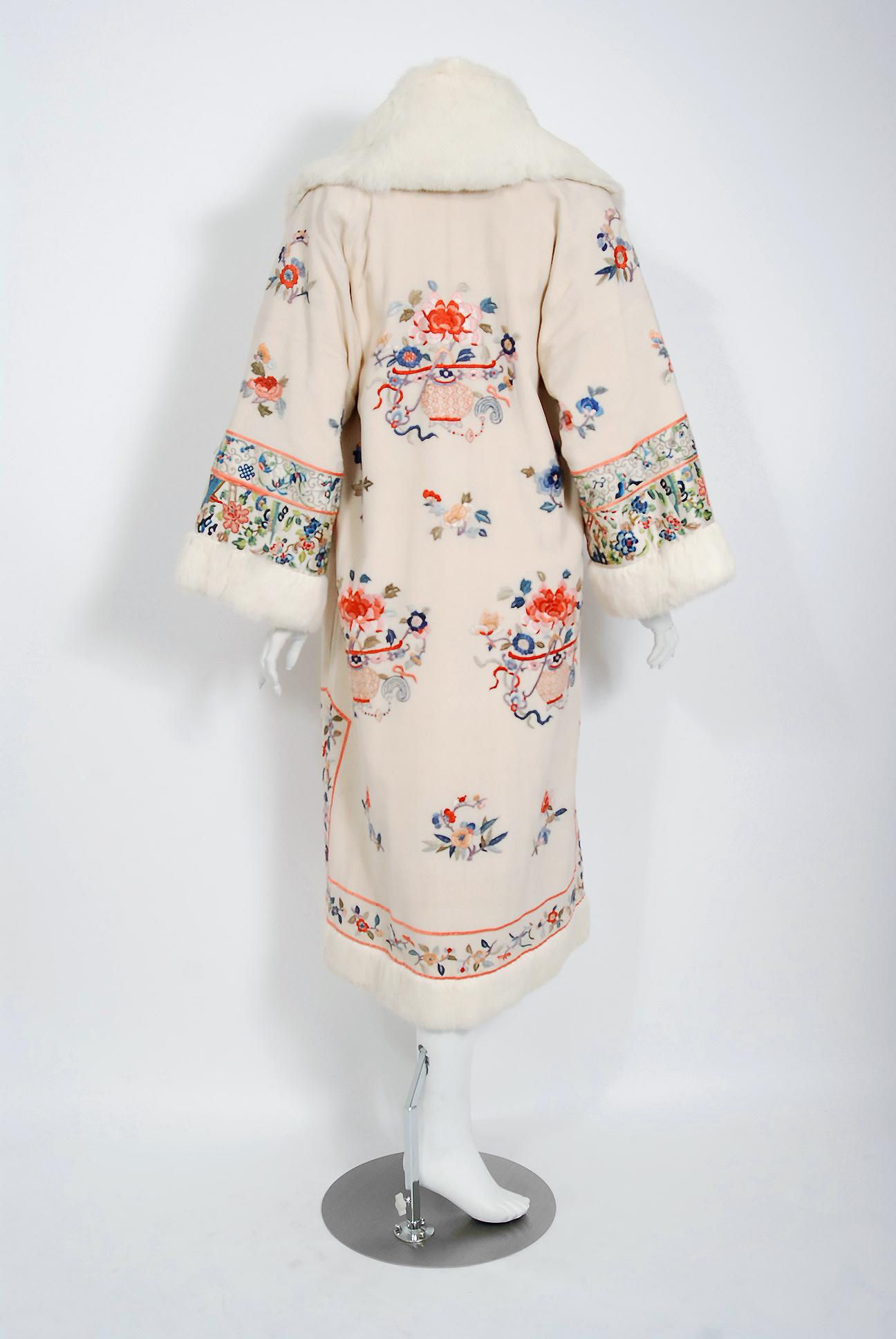 1920's Reversible Chinese Embroidered Ivory Silk Crepe Rabbit Fur Couture Coat 4
