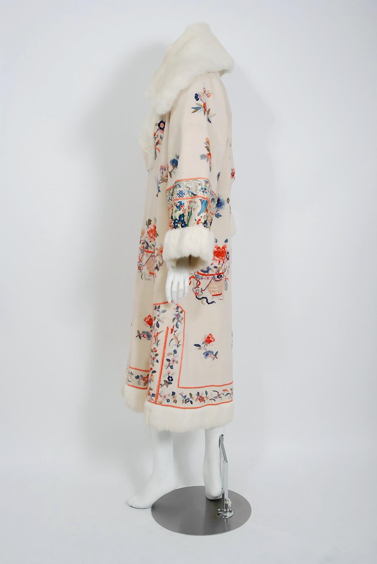 1920's Reversible Chinese Embroidered Ivory Silk Crepe Rabbit Fur Couture Coat 1