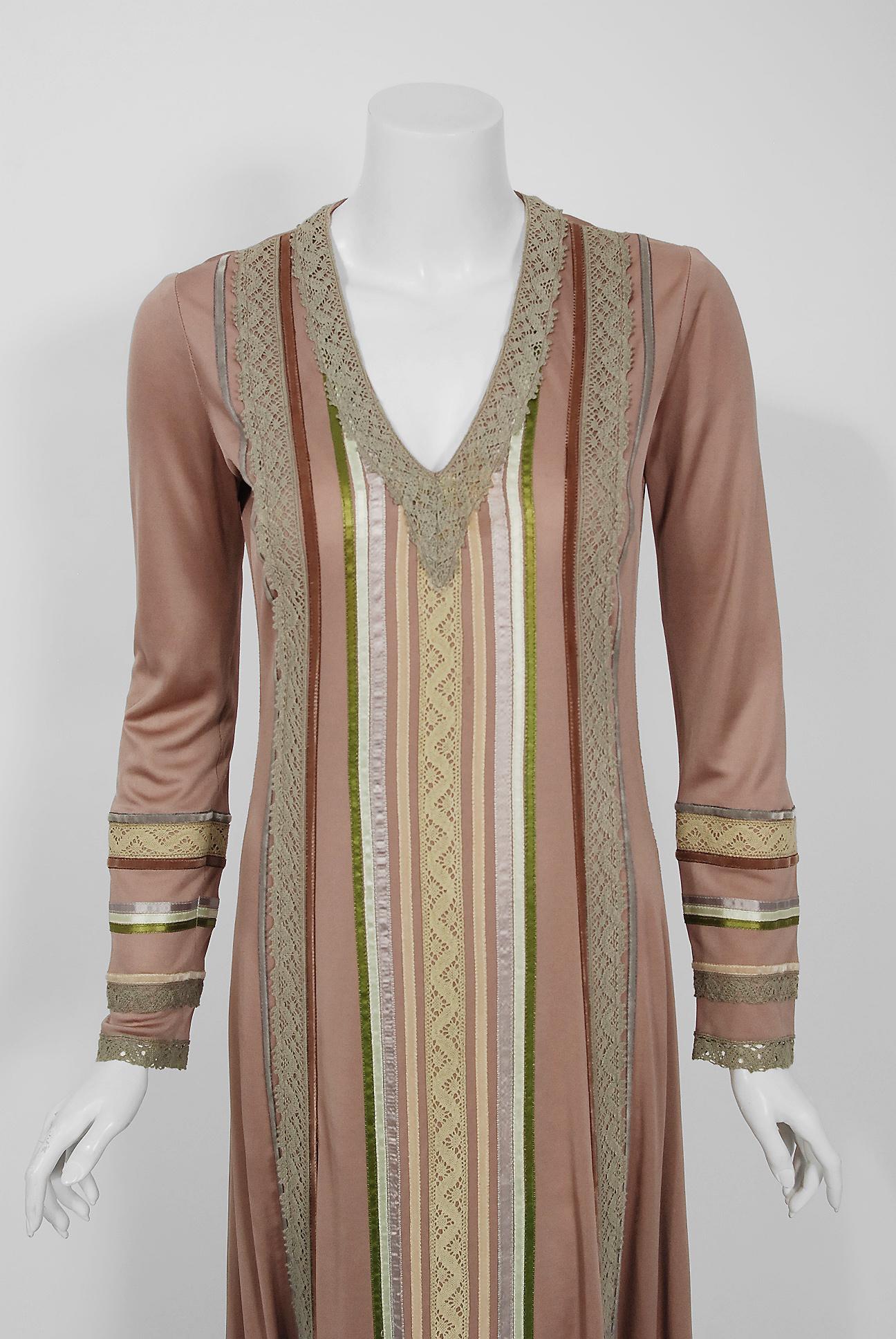 Brown 1975 Sant' Angelo Taupe Jersey Knit Ribbon Lace Applique Bohemian Maxi Dress