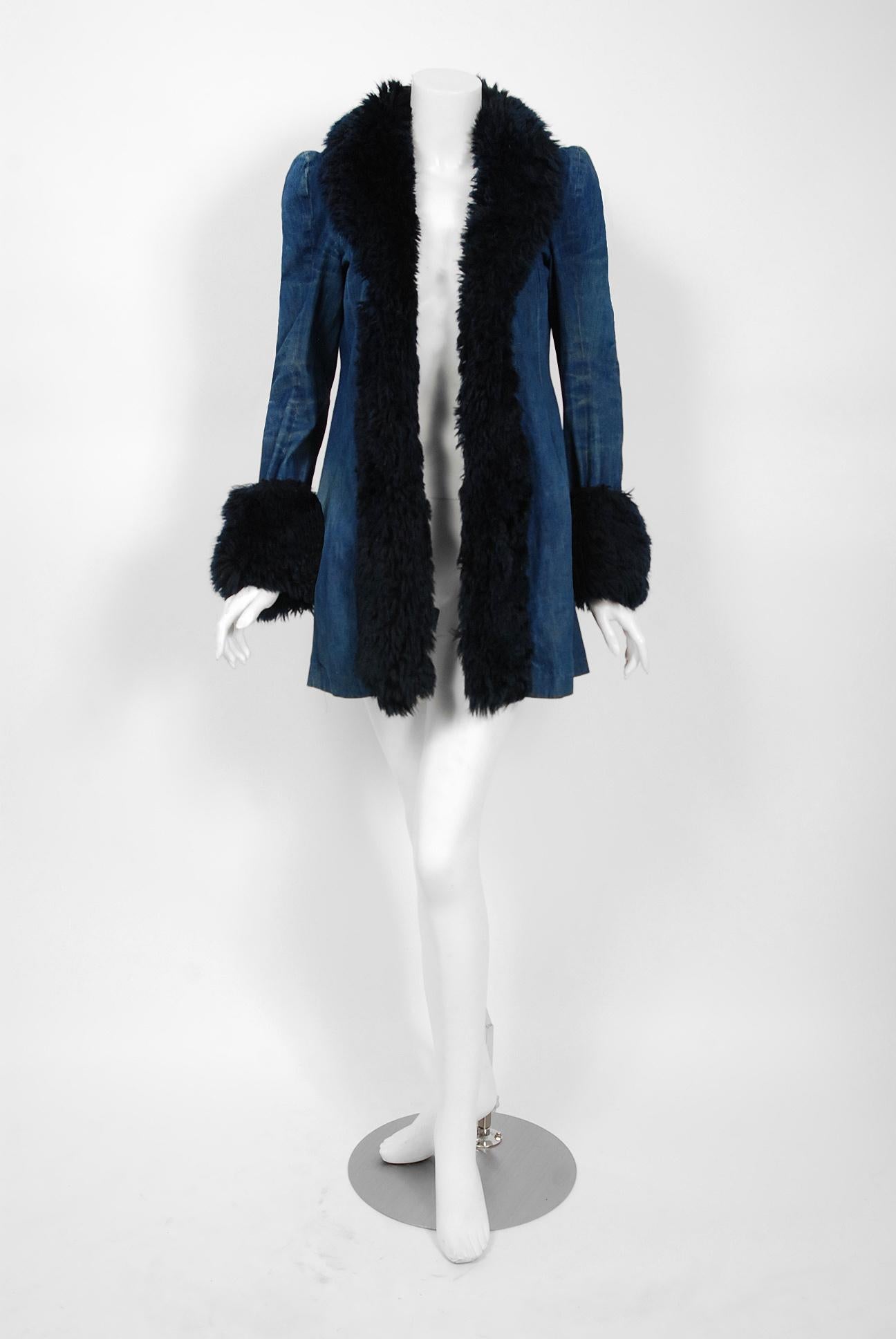 1975 Biba London Blue Denim and Faux-Fur Wide Cuff Sculpted Puff Shoulder Jacket In Good Condition In Beverly Hills, CA