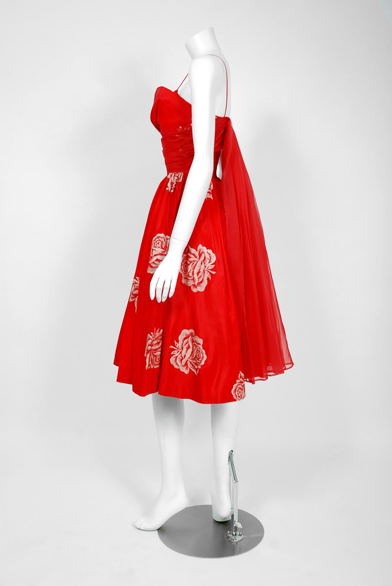 1950's Lorrie Deb Metallic Roses Print Red Taffeta Shelf-Bust Full Party Dress In Excellent Condition In Beverly Hills, CA