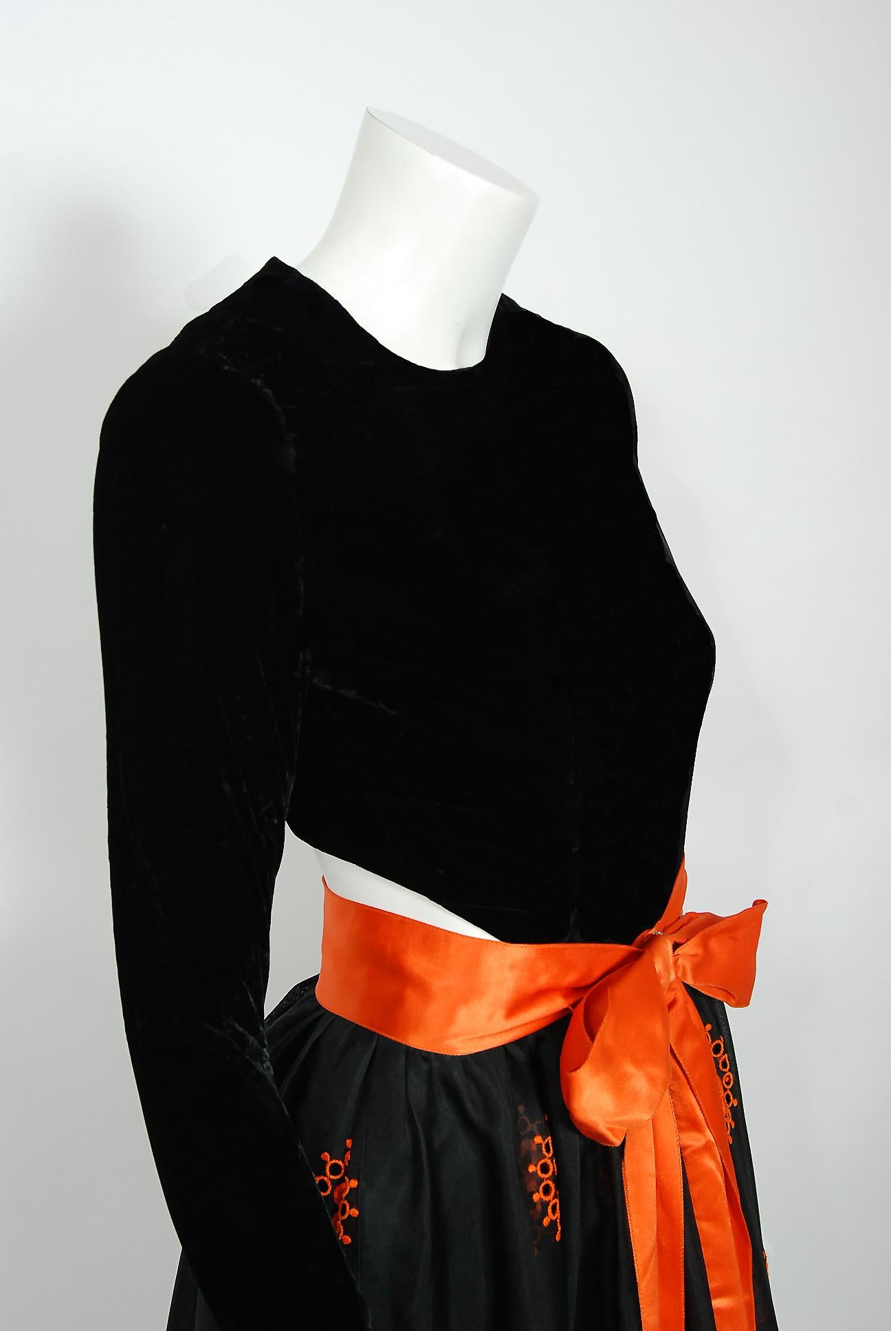 Vintage 1973 Pierre Balmain Haute Couture Embroidered Black Organza Cut-Out Gown In Good Condition In Beverly Hills, CA