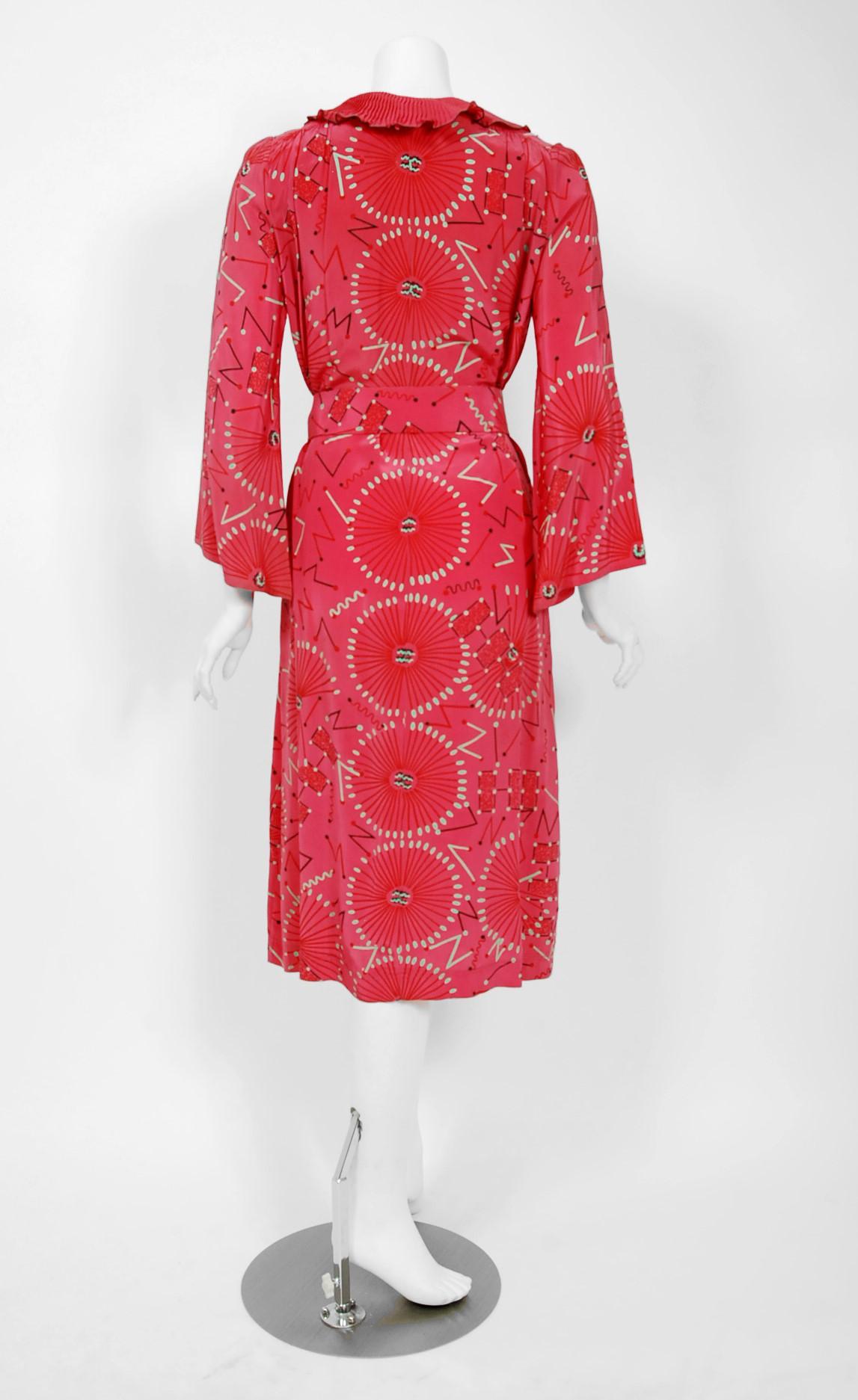 1976 Zandra Rhodes Mexican Turnaround Print Rayon Low-Cut Plunge Belted Dress 3
