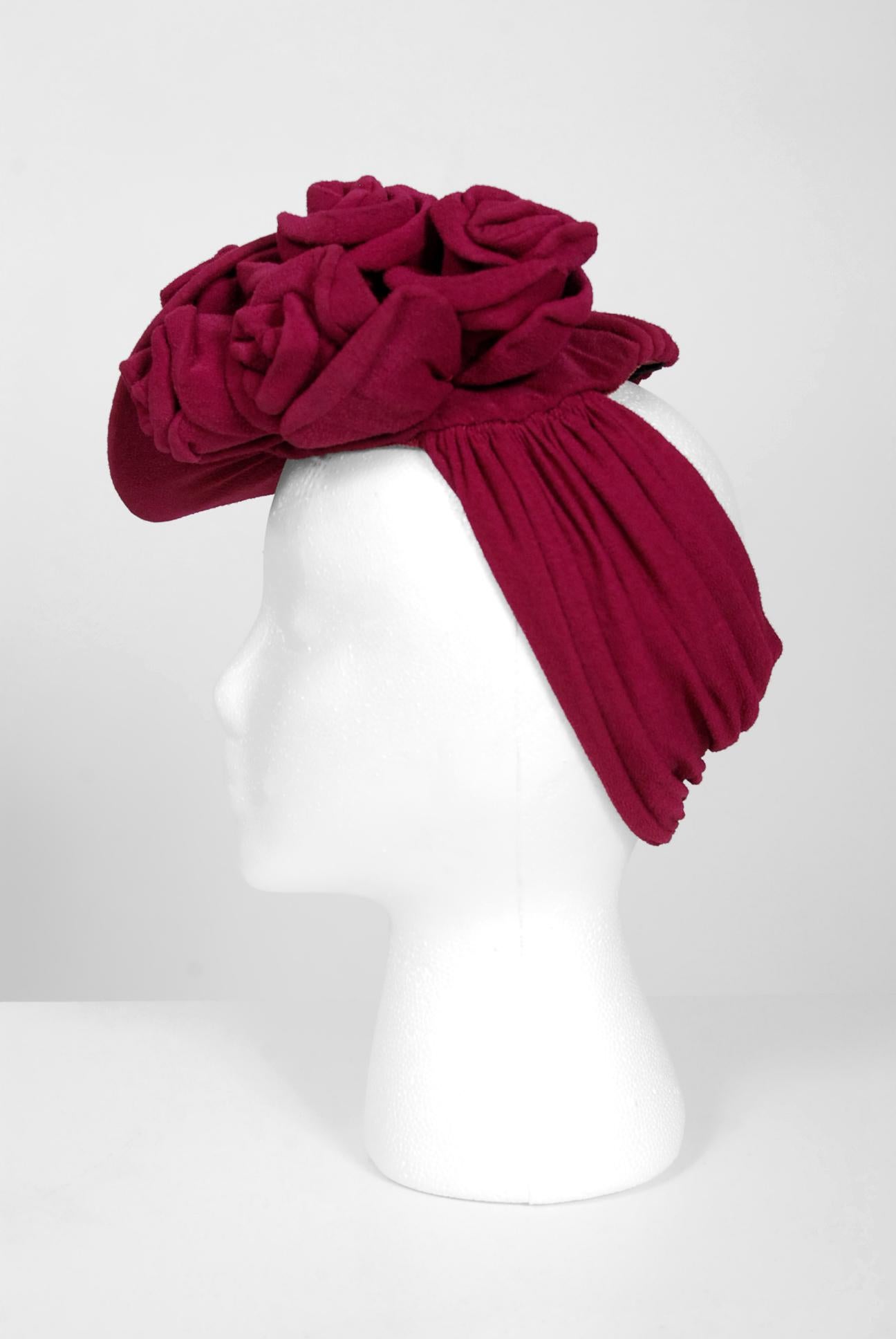 Gray 1940's Howard Hodge Purple Roses Bouquet Jersey-Knit Tilt Top Headpiece Hat 