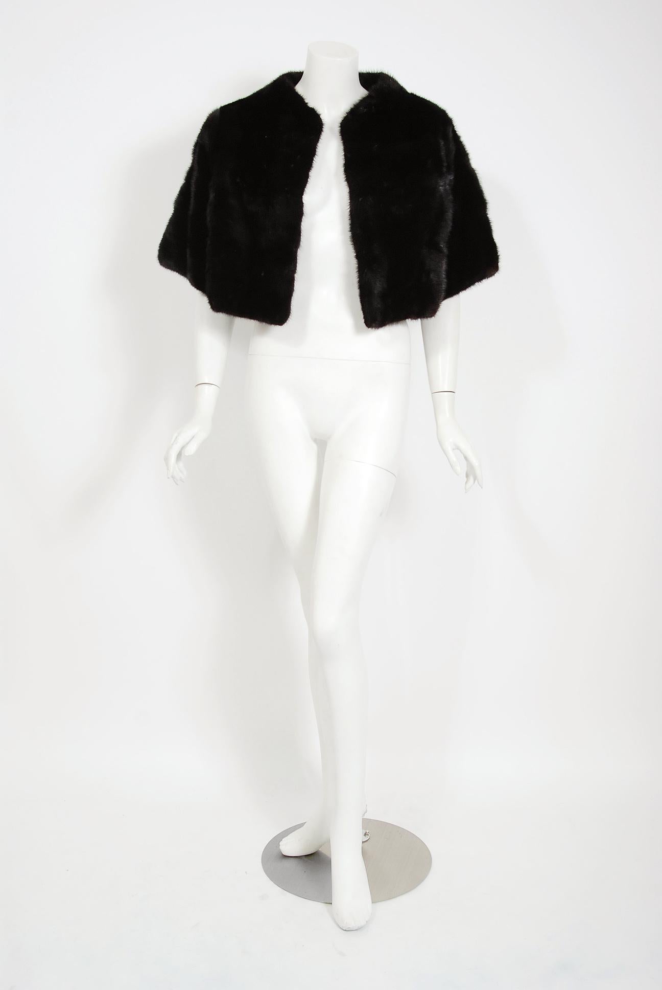 Vintage 1960's Revillon Paris Couture Black Diamond Mink Fur Bolero Jacket Bon état à Beverly Hills, CA