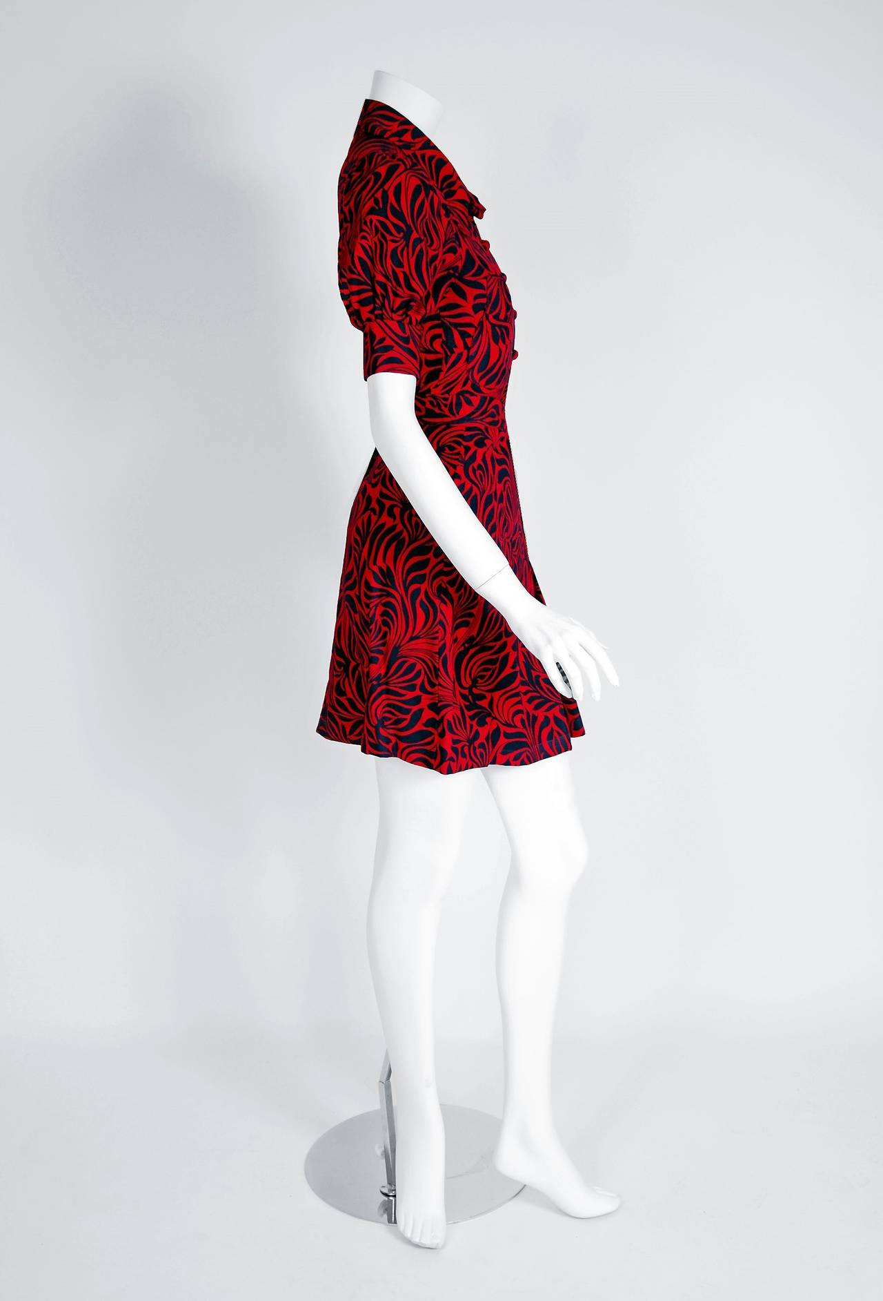 If you were an “It Girl” in London during the 1960's and 1970's, Biba is where you would have shopped. This beautiful red and navy art-nouveau printed set is a perfect example of the brand's genius. It is a rich knit-cotton with all the classic