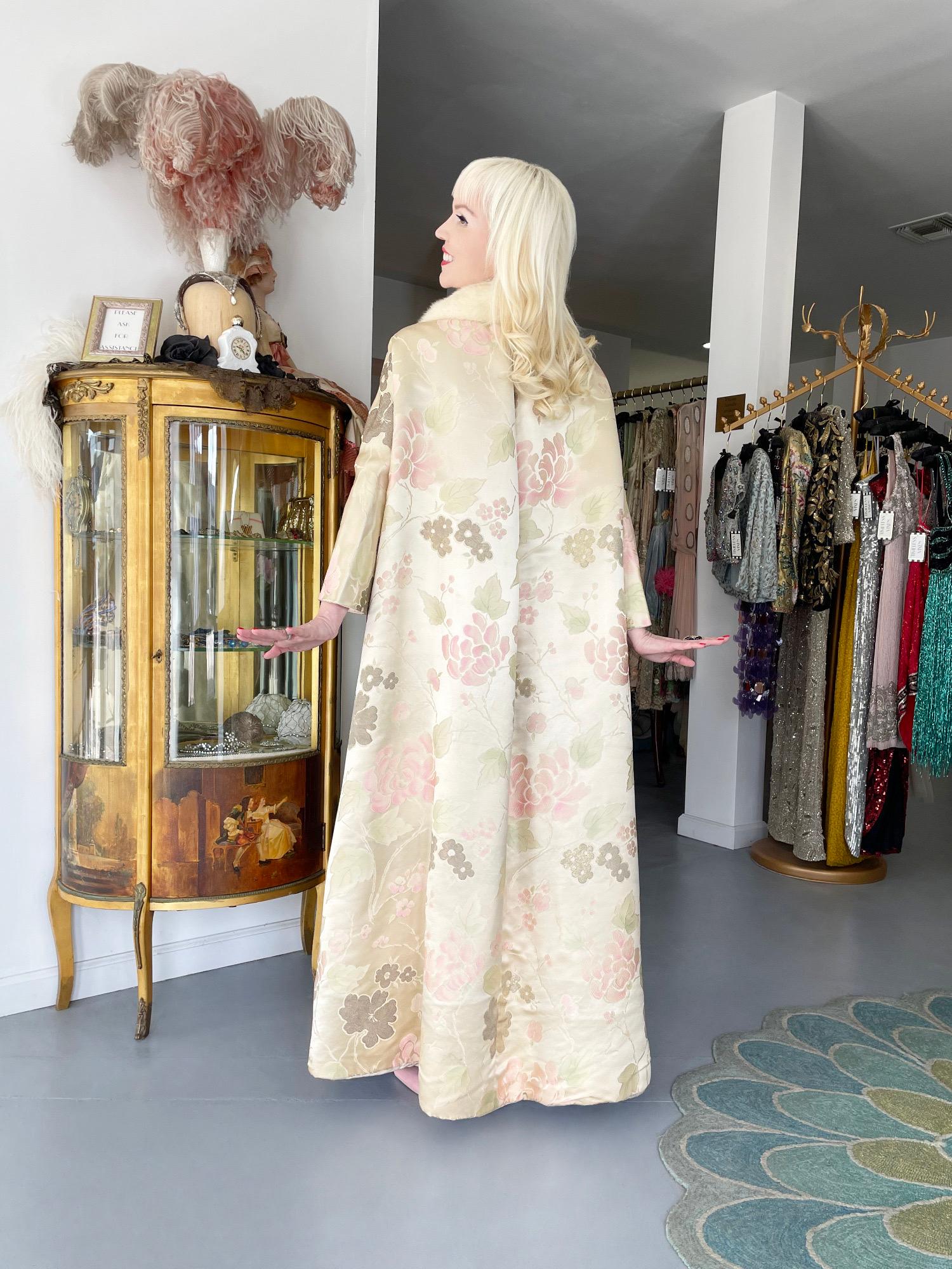 1965 Nina Ricci Haute Couture Documented Pink Silk-Brocade & Mink Fur Maxi Coat 11
