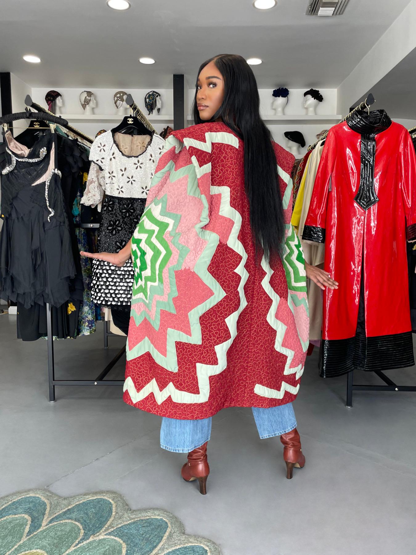 1980's Michaele Vollbracht Couture Iconic Metallic Embroidered Graphic Silk Cape For Sale 14