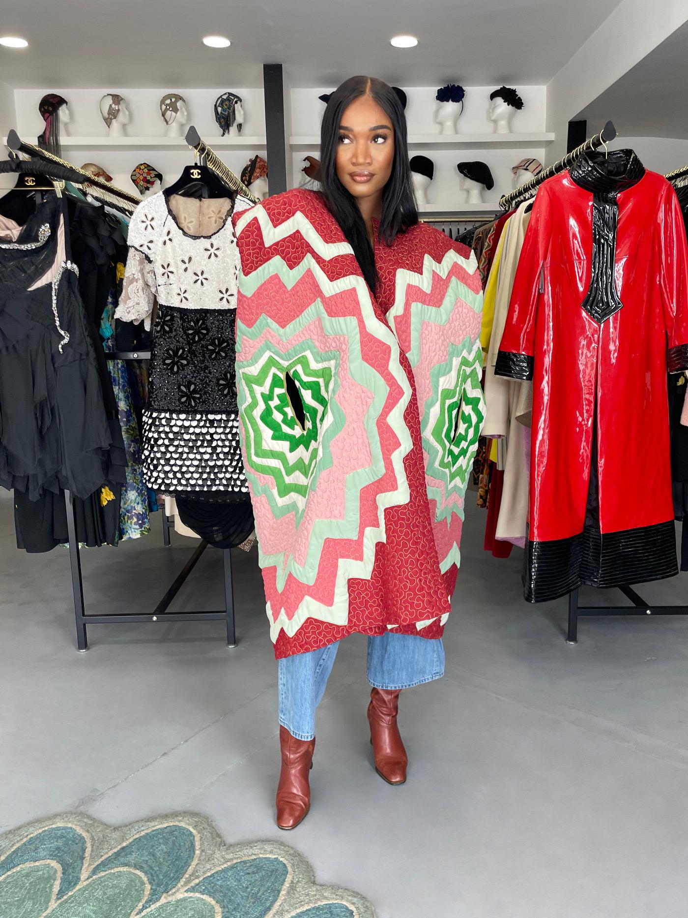 1980's Michaele Vollbracht Couture Iconic Metallic Embroidered Graphic Silk Cape For Sale 13