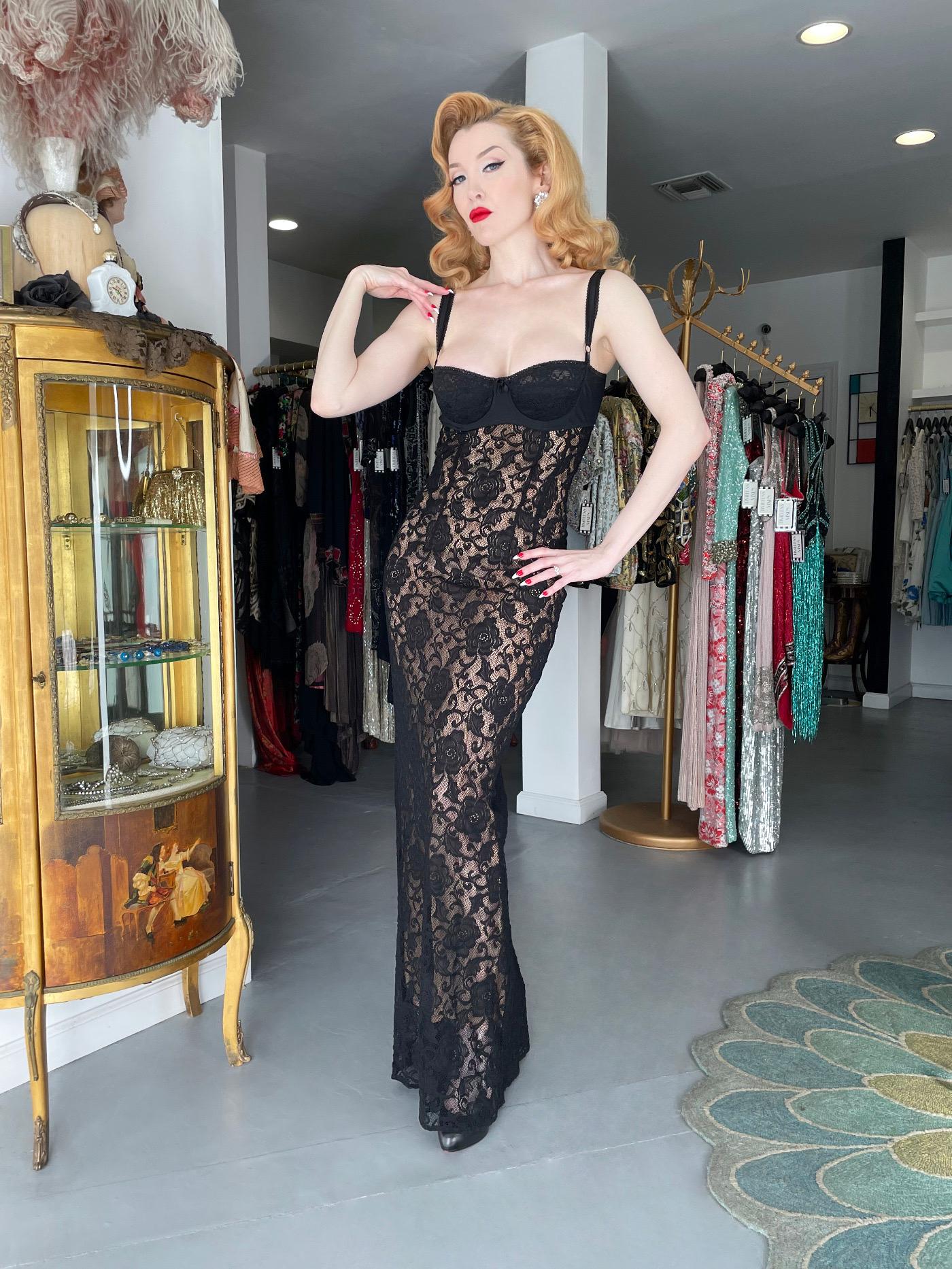 1997 Dolce & Gabbana Sheer Black Stretch Lace Built-In Bra Hourglass Slip Gown 4
