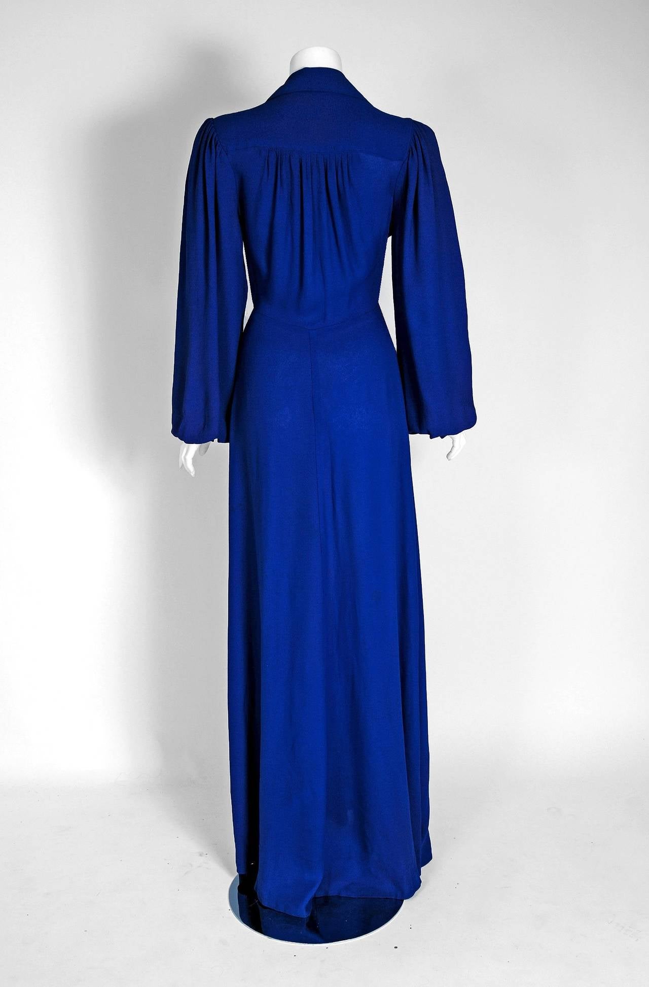 1970's Ossie Clark Indigo Moss-Crepe Sculpted Billow-Sleeve Maxi Dress Gown In Excellent Condition In Beverly Hills, CA
