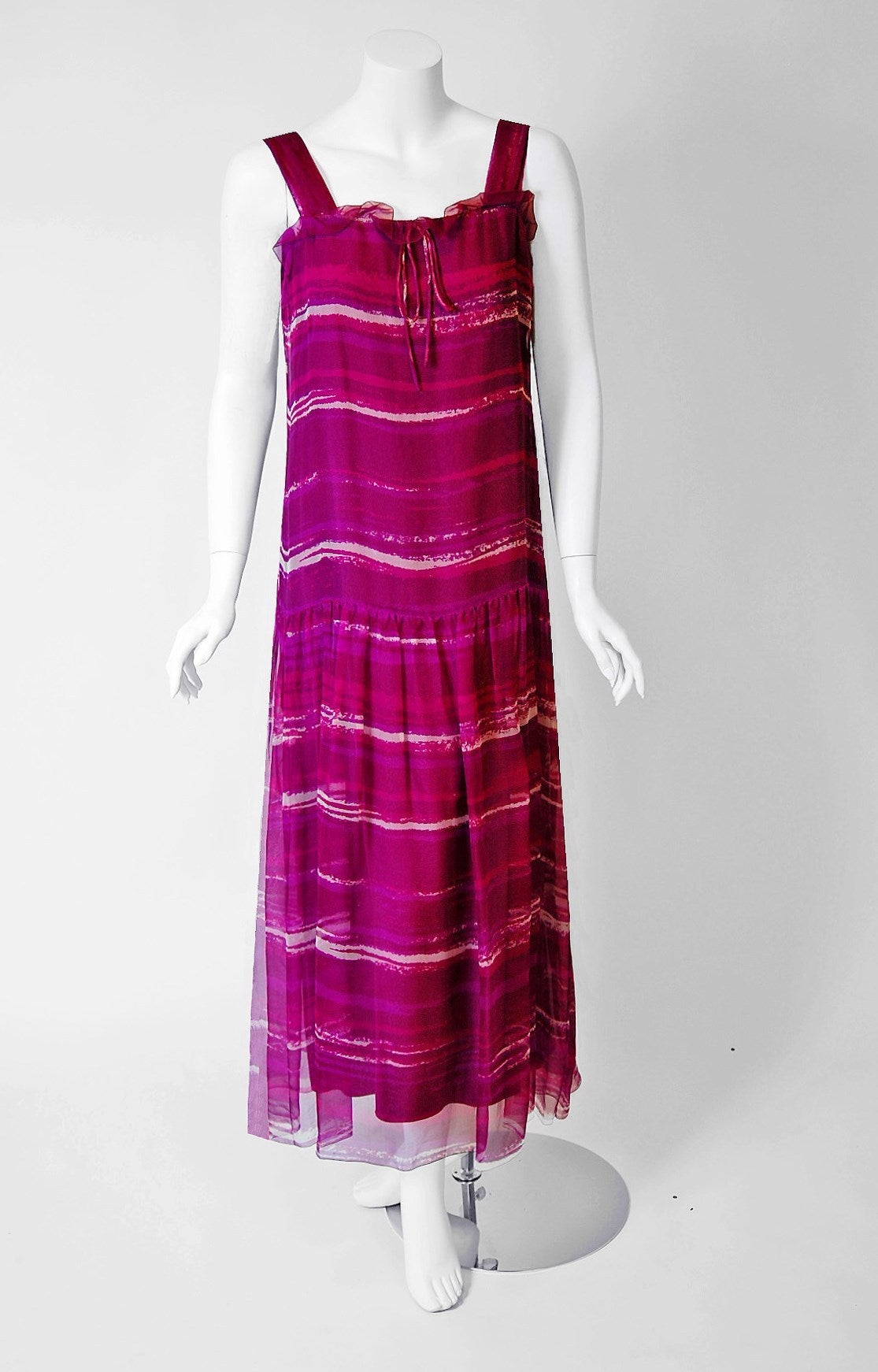 1977 Christian Dior Haute-Couture Purple Abstract-Print Chiffon Dress & Cape In Excellent Condition In Beverly Hills, CA
